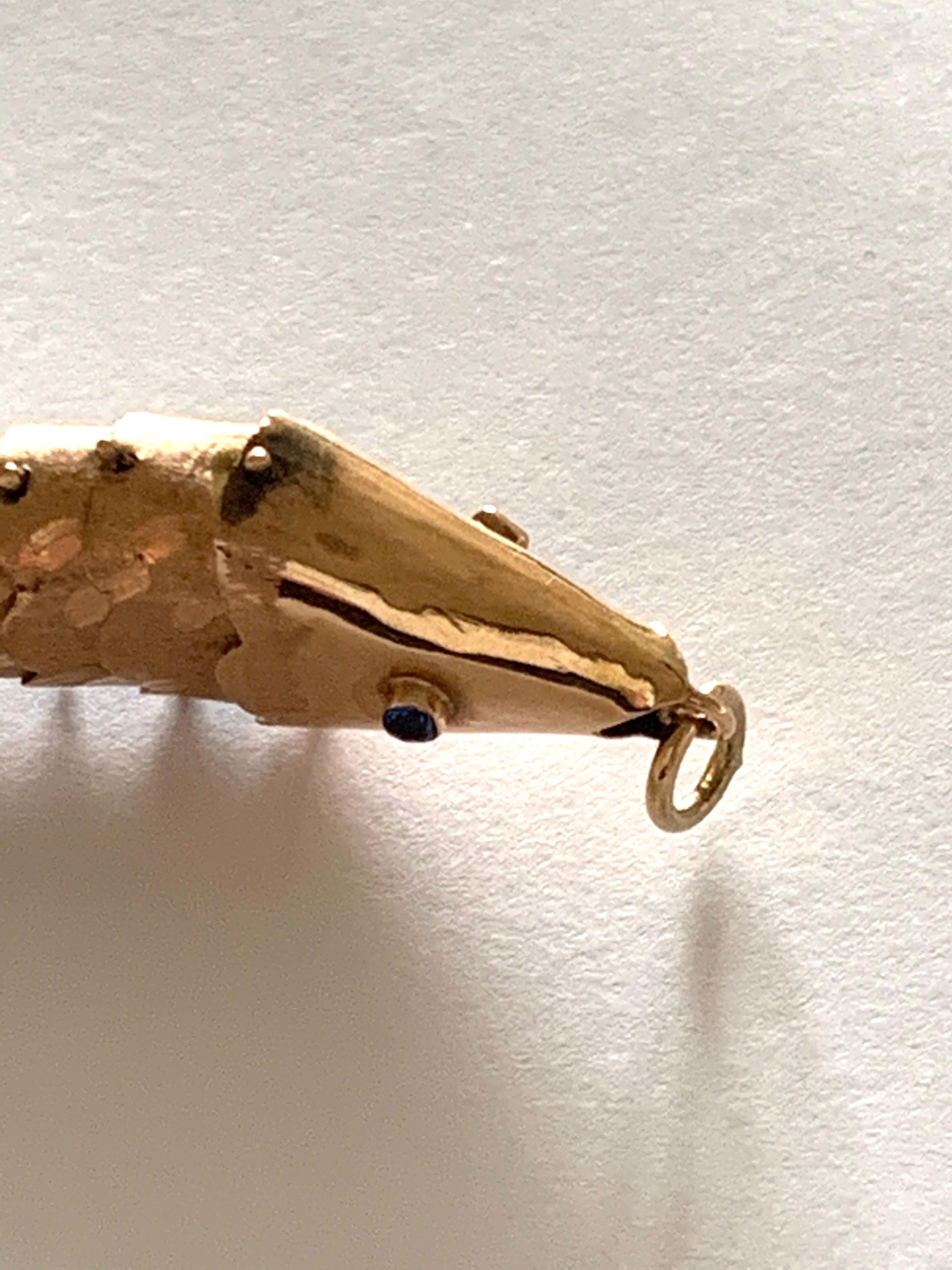 15ct Rose Gold Articulated Fish Pendant  1