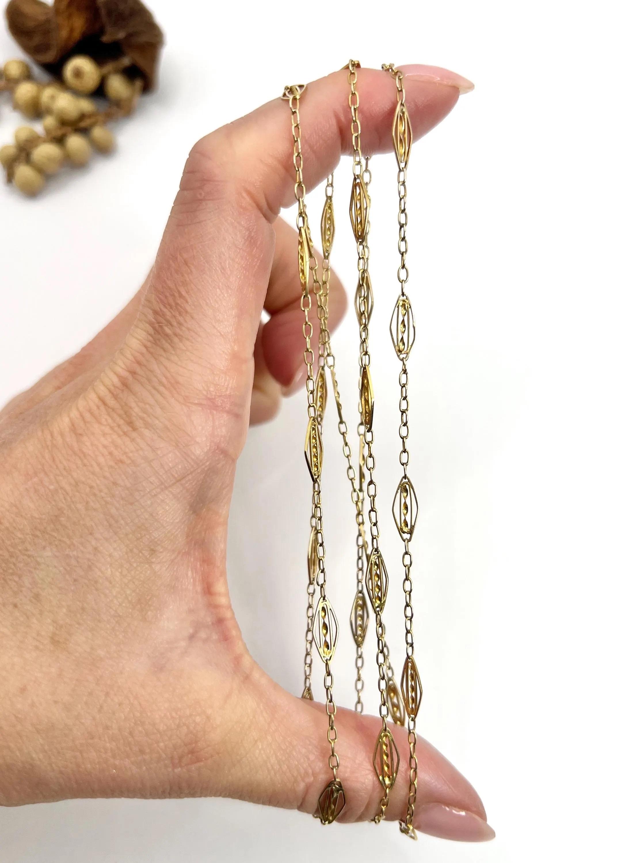 Chaîne en or jaune 15ct, 1920, 32 pouces Trace & Twist Link Chain en vente 3