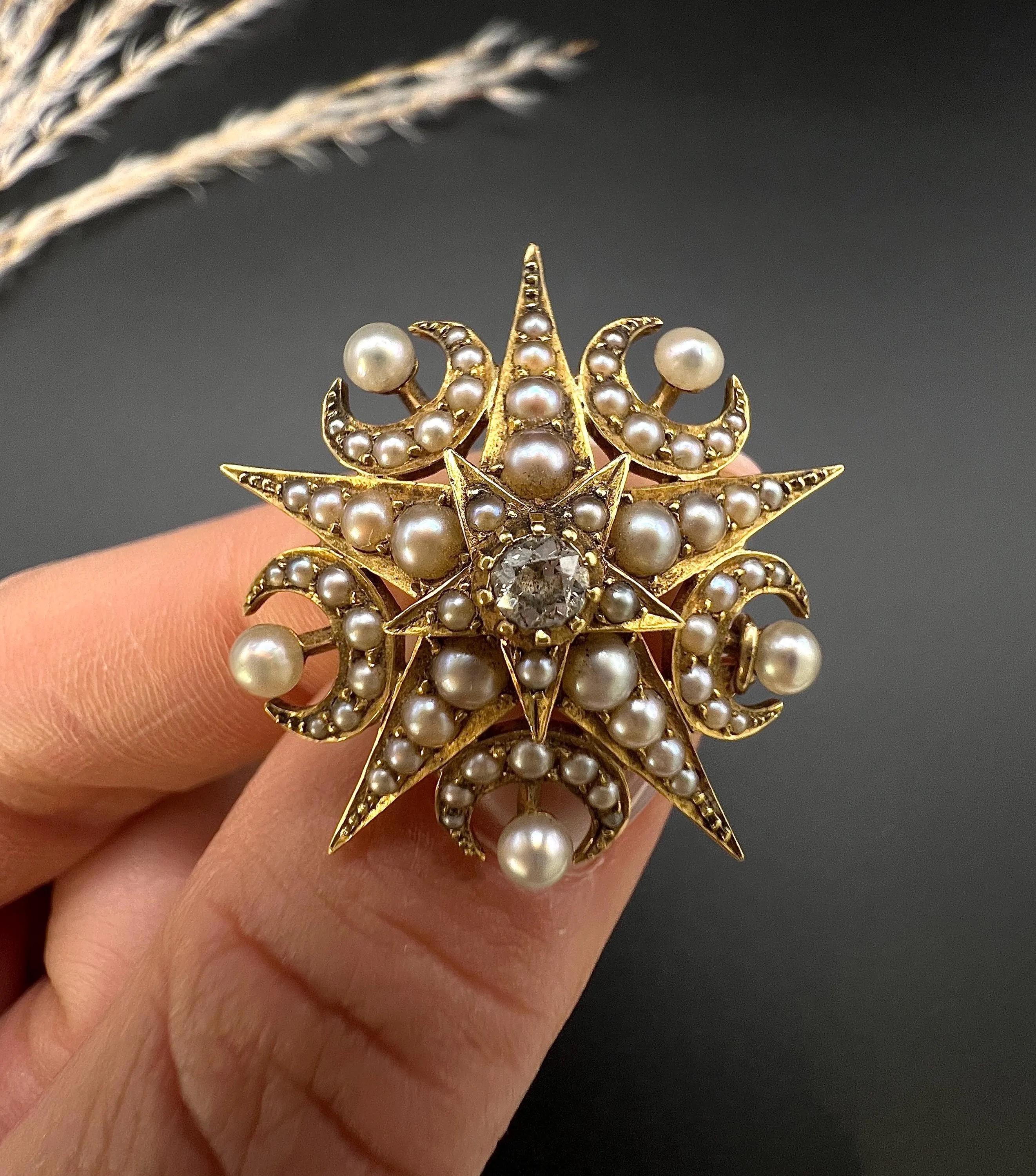 Broche / Pendentif en or jaune 15ct, diamant édouardien et perle de rocaille en forme de croissant en vente 5