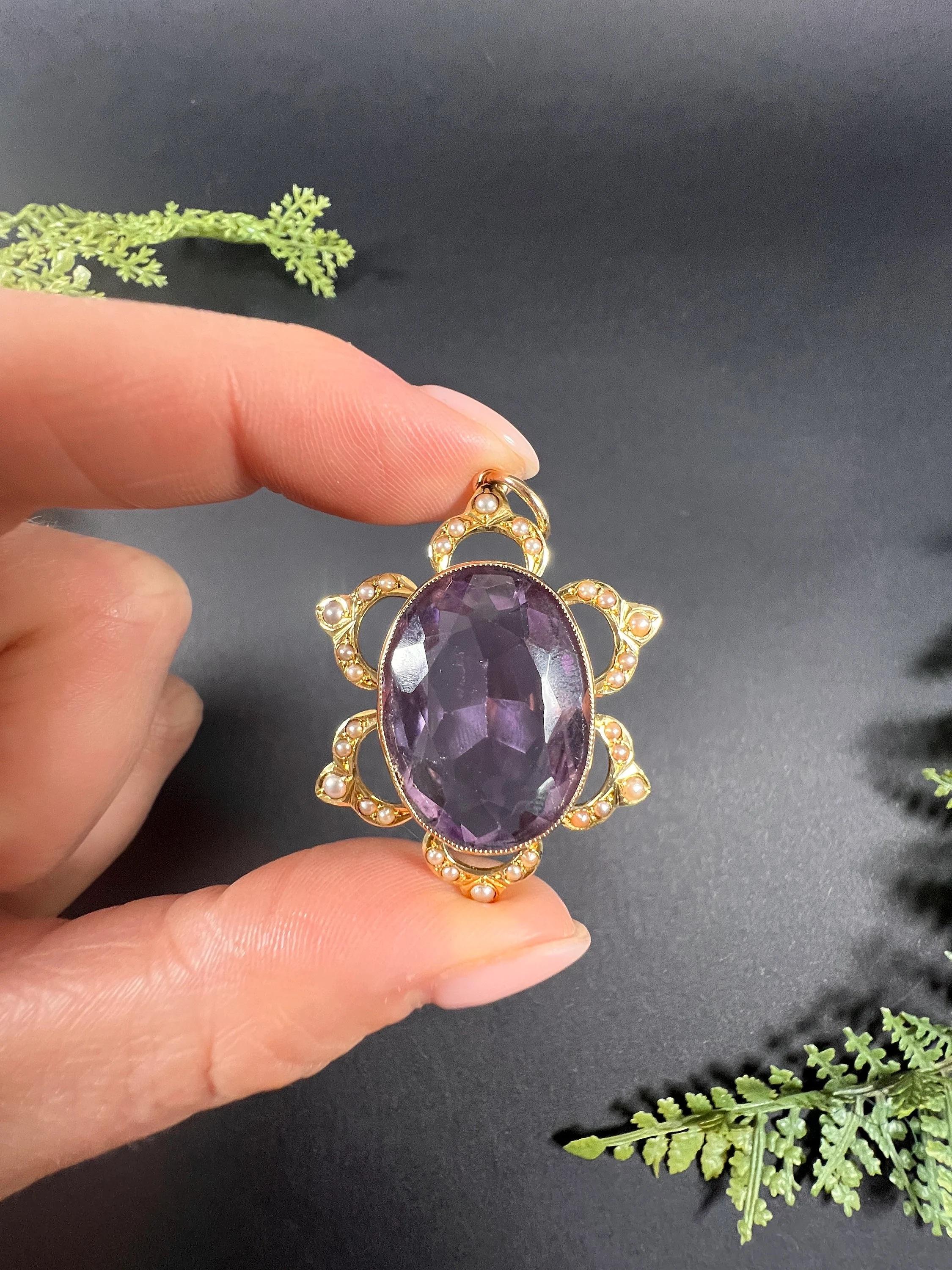 Pendentif édouardien en or jaune 15 carats avec grande améthyste ovale facettée et perles de rocaille Unisexe en vente