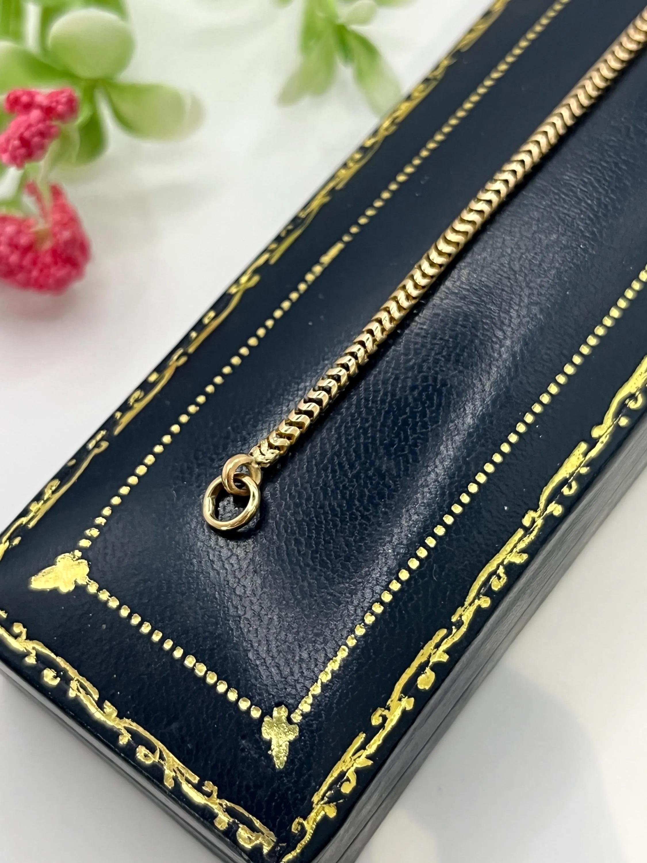 Pendentif en or jaune 15ct, Edwardian, chaîne à maillons serpent avec fermoir pivotant en vente 6