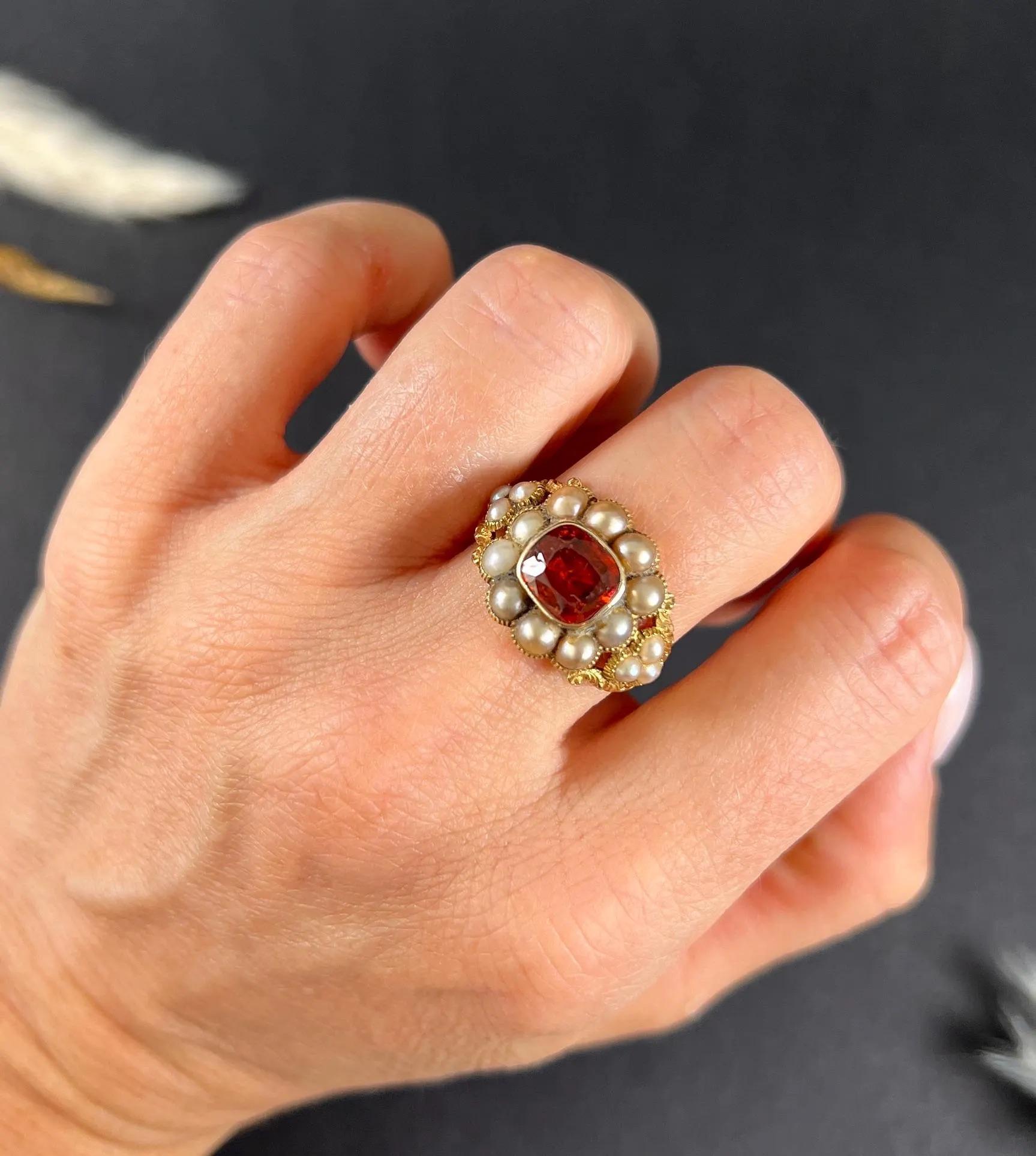 15ct Yellow Gold Georgian Rare Hessonite Garnet, Natural Seed Pearl Cluster Ring For Sale 6