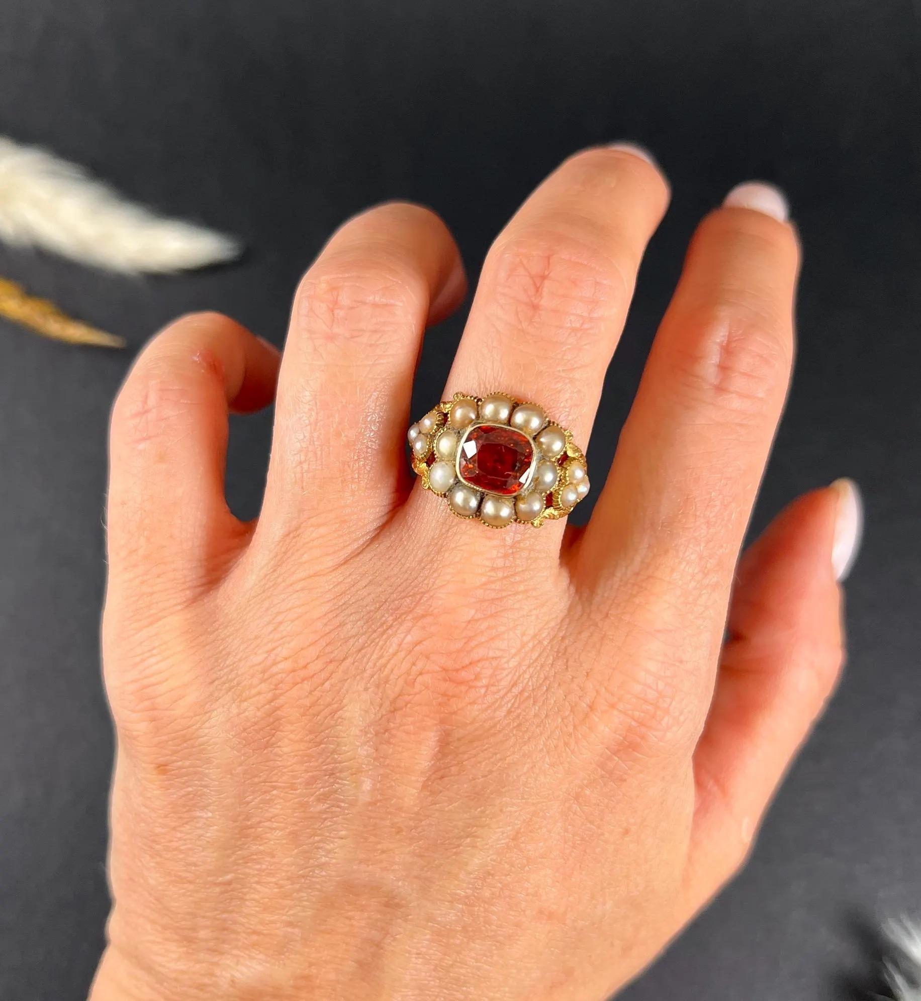 15ct Yellow Gold Georgian Rare Hessonite Garnet, Natural Seed Pearl Cluster Ring For Sale 4