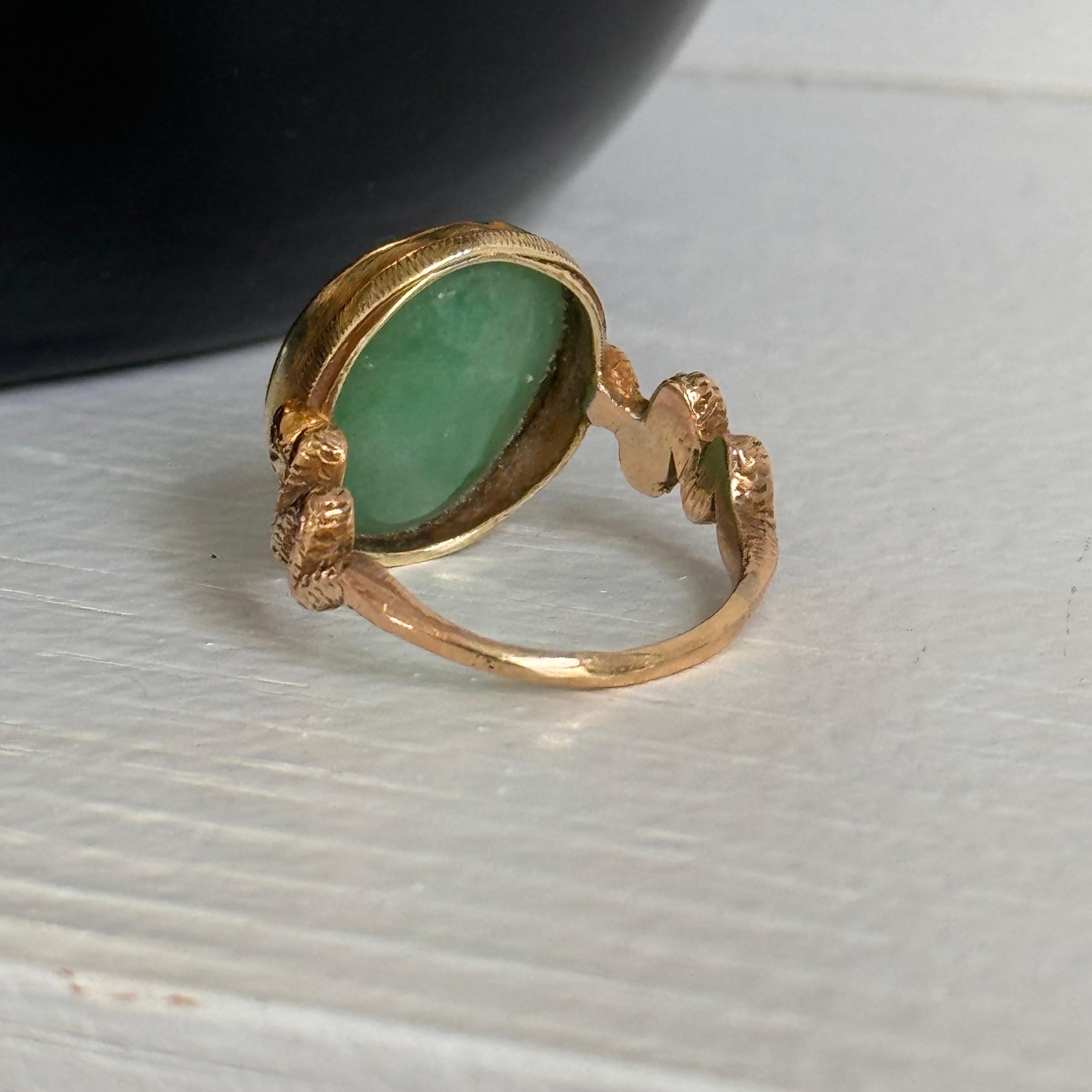 Bague en or jaune 15 carats avec épaules en forme de serpent en vente 11