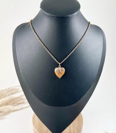 15ct Yellow Gold Stamped, Victorian Floral Decorated Puffy Gold Heart Pendant