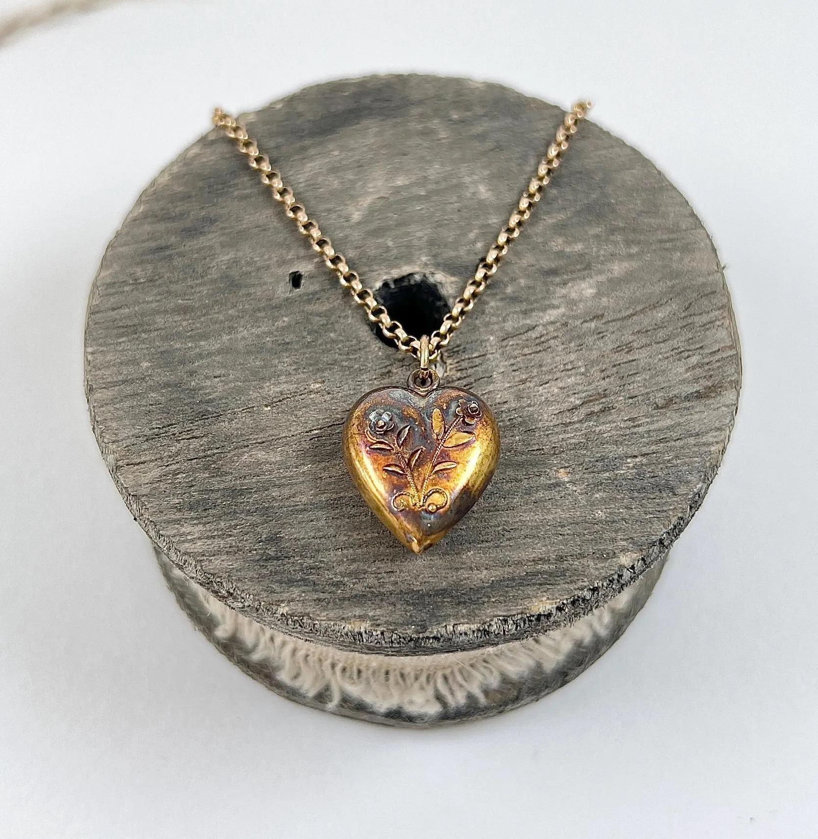 Women's or Men's 15ct Yellow Gold Stamped, Victorian Floral Decorated Puffy Gold Heart Pendant For Sale