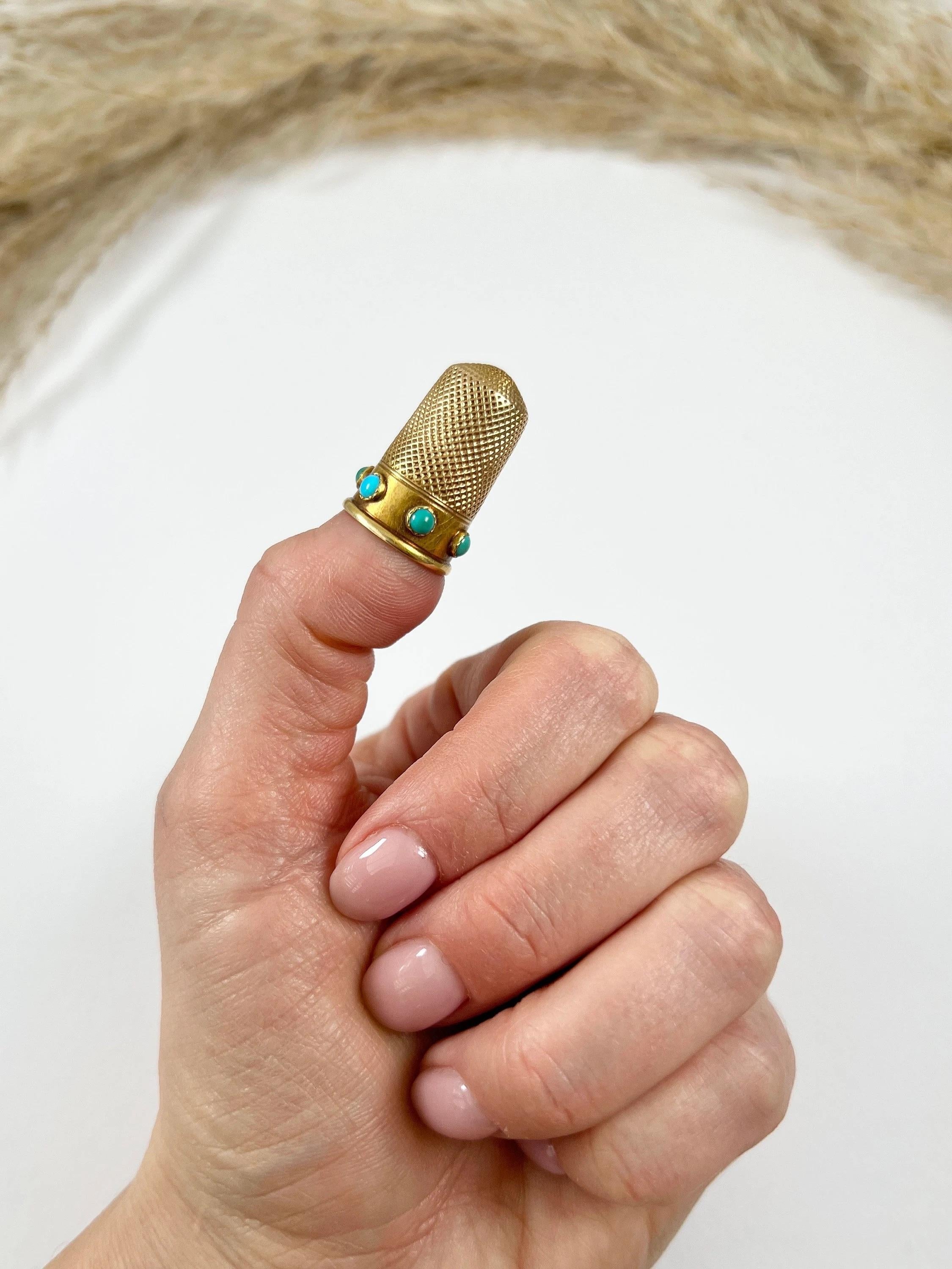 15 Karat Gelbgold & Türkis viktorianisches Gold Thimble mit Original Antikschachtel im Angebot 2
