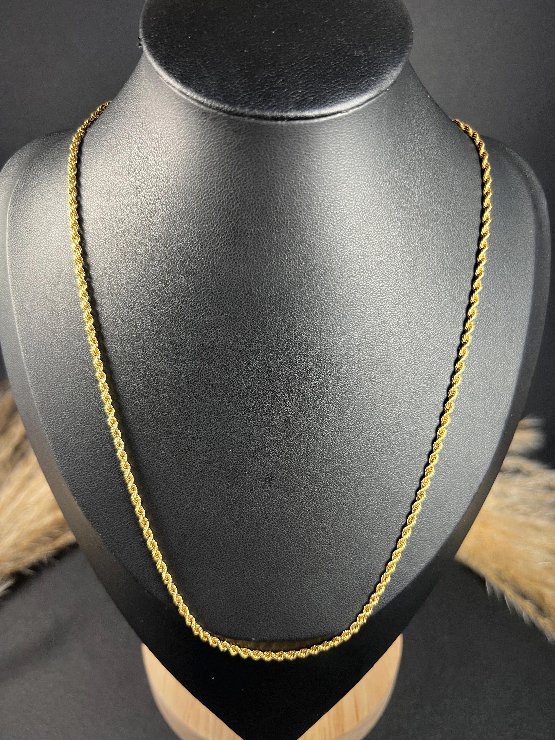 Chaîne victorienne en or jaune 15 carats de 18 pouces avec barreau et fermoir torsadé Bon état - En vente à Brighton, GB