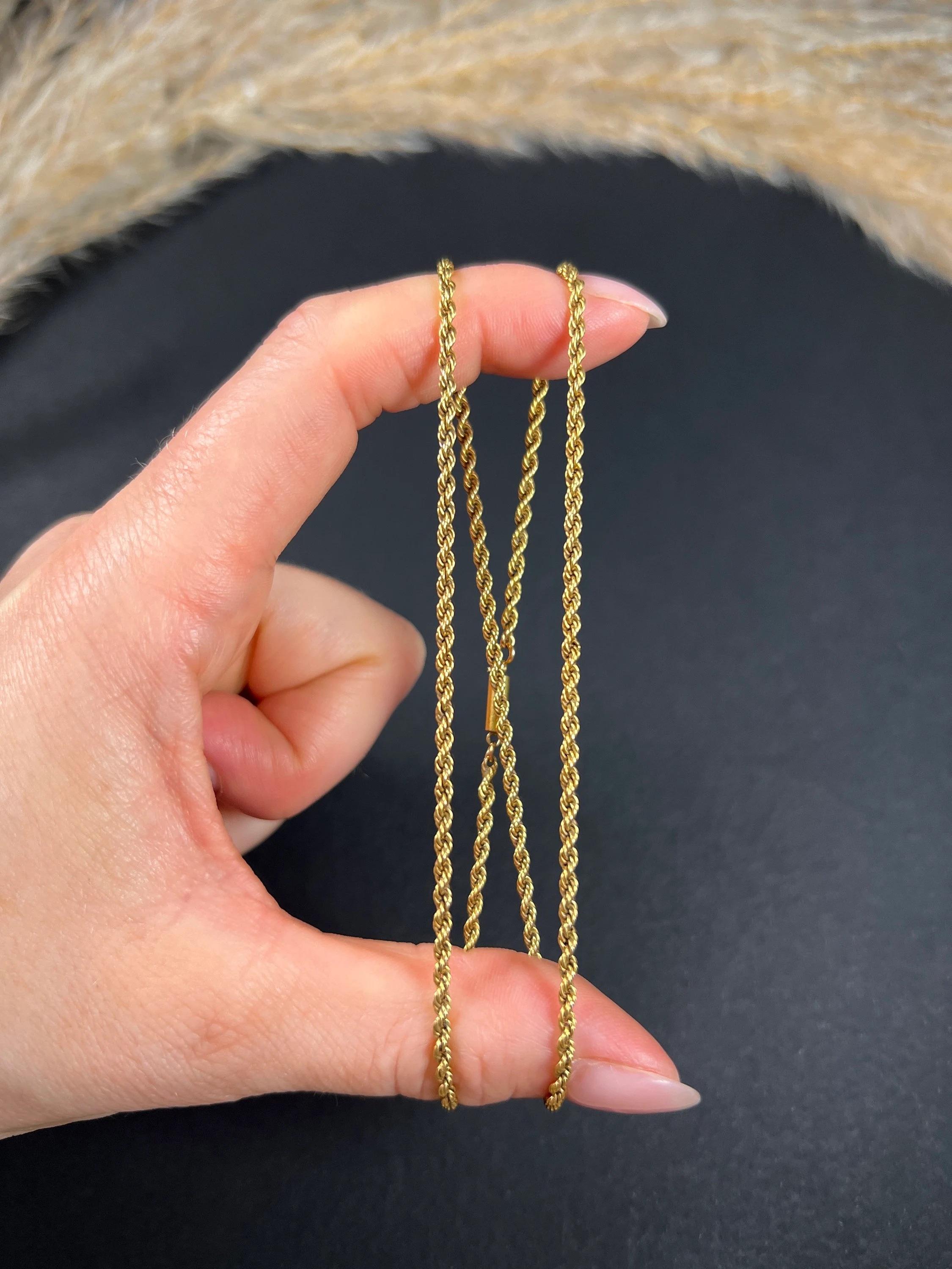 Chaîne victorienne en or jaune 15 carats de 18 pouces avec barreau et fermoir torsadé Unisexe en vente