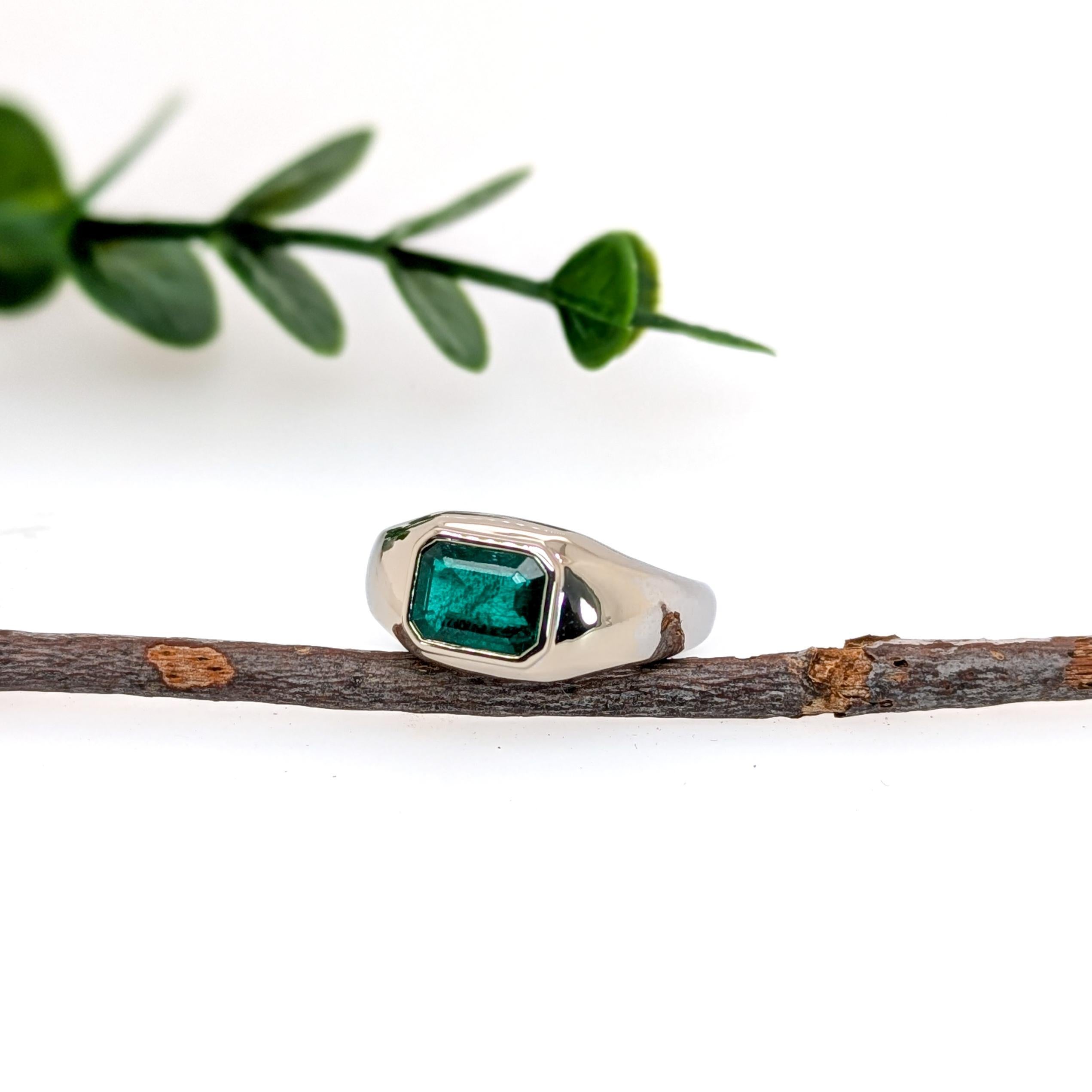 1,5 Karat sambischer Smaragd Solitär Ring aus massivem 14K Gelbgold  EM 8x6mm (Smaragdschliff) im Angebot