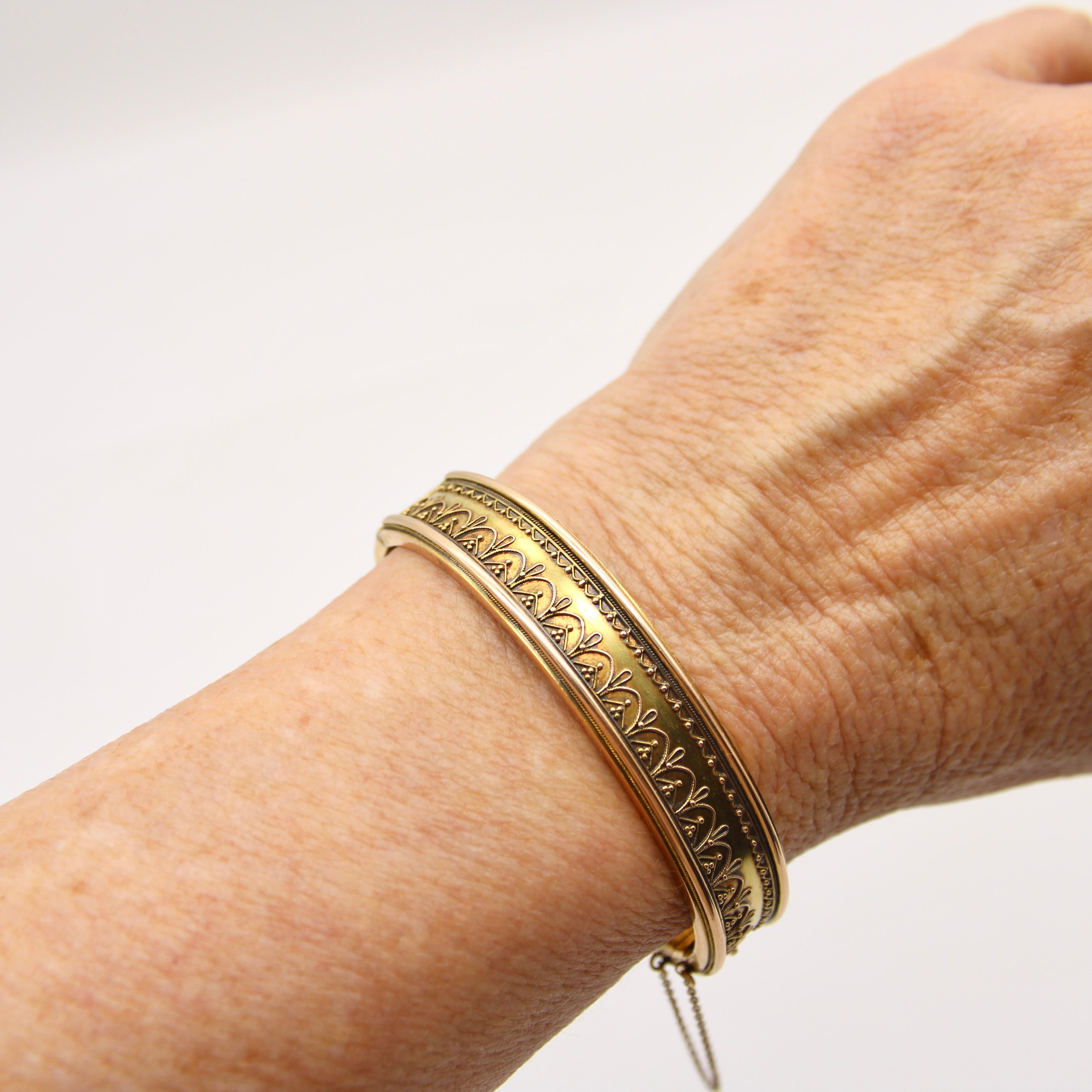 Bracelet en or 15k Cannetille Revive étrusque Bon état - En vente à Venice, CA
