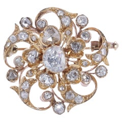 Early Victorian  yellow gold 3.00 carats of rose - cut diamond flower brooch 