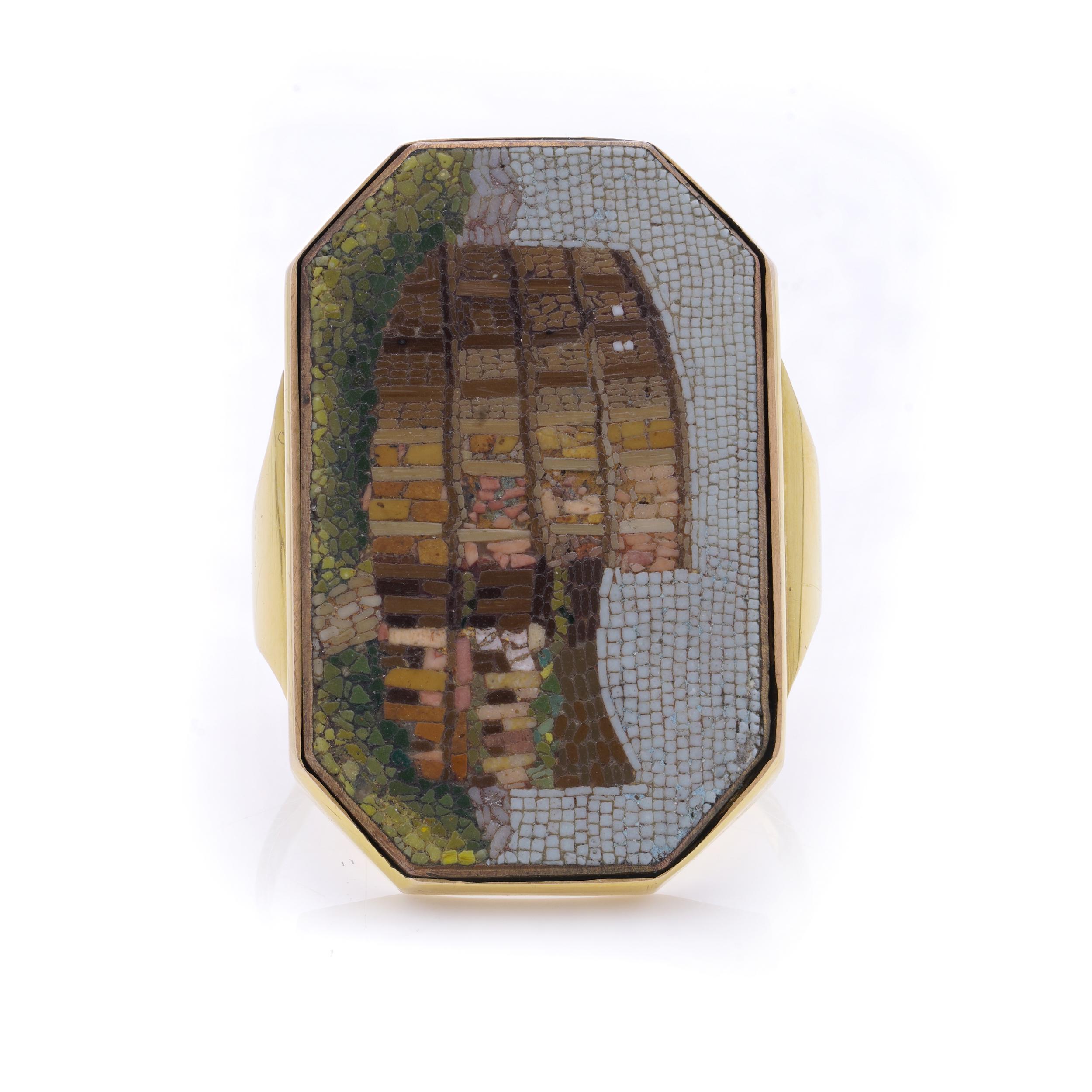 Men's 15kt. yellow gold men's micro mosaic ring featuring the Colosseum in Rome For Sale