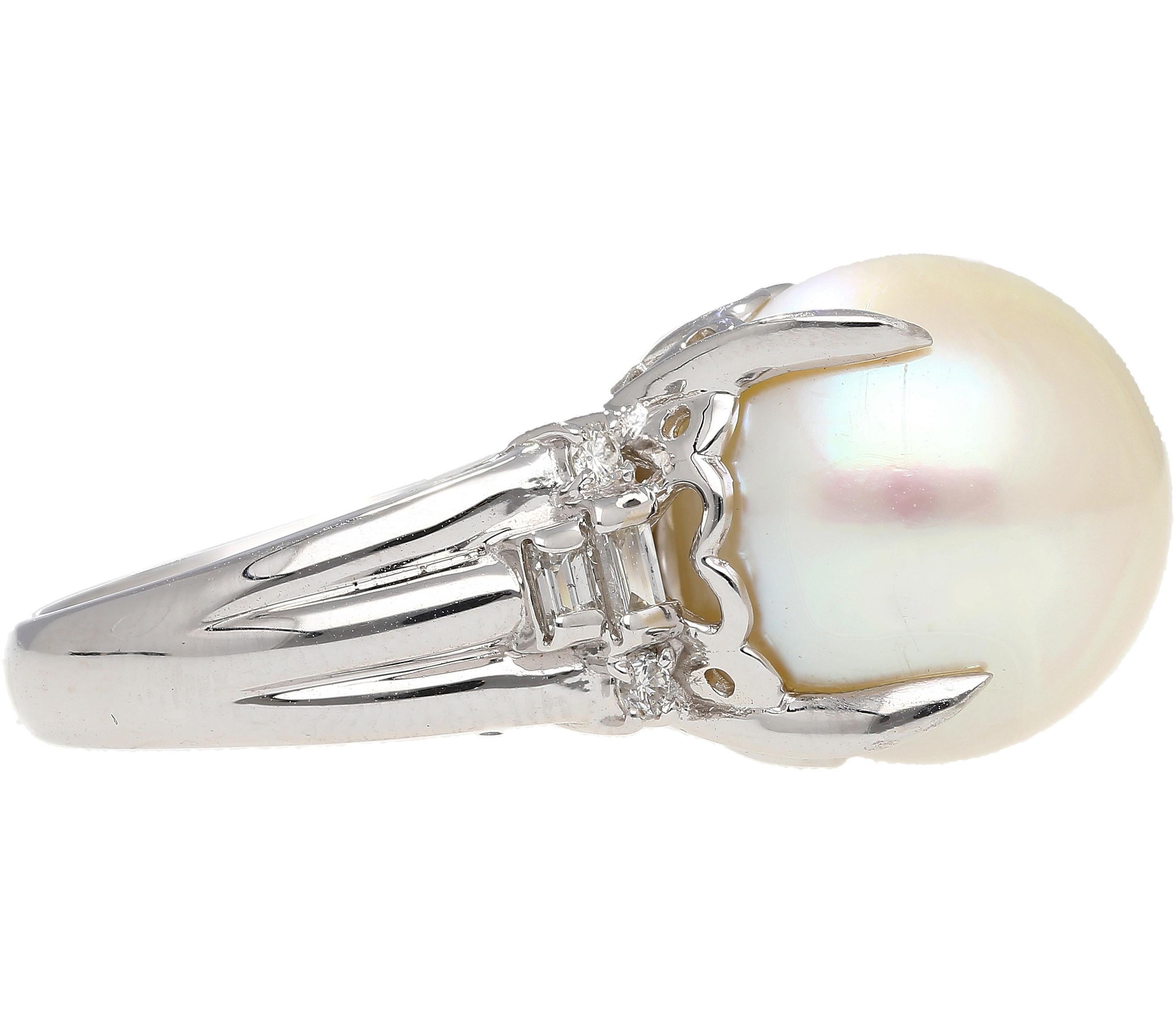 15mm South Sea Pearl and Diamond Platinum Cocktail Ring with Heart Shape Design For Sale 1