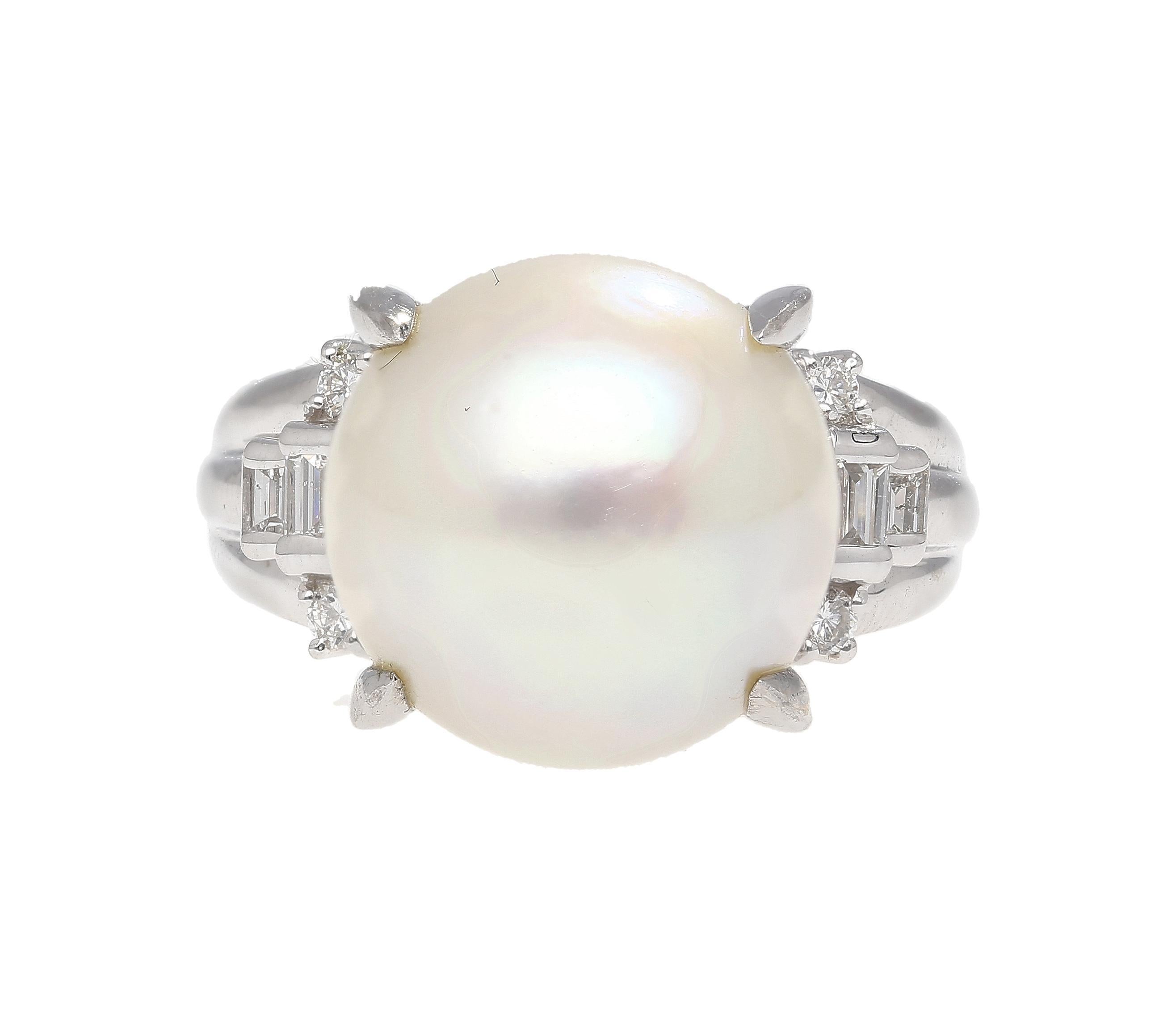 15mm South Sea Pearl and Diamond Platinum Cocktail Ring with Heart Shape Design For Sale 2
