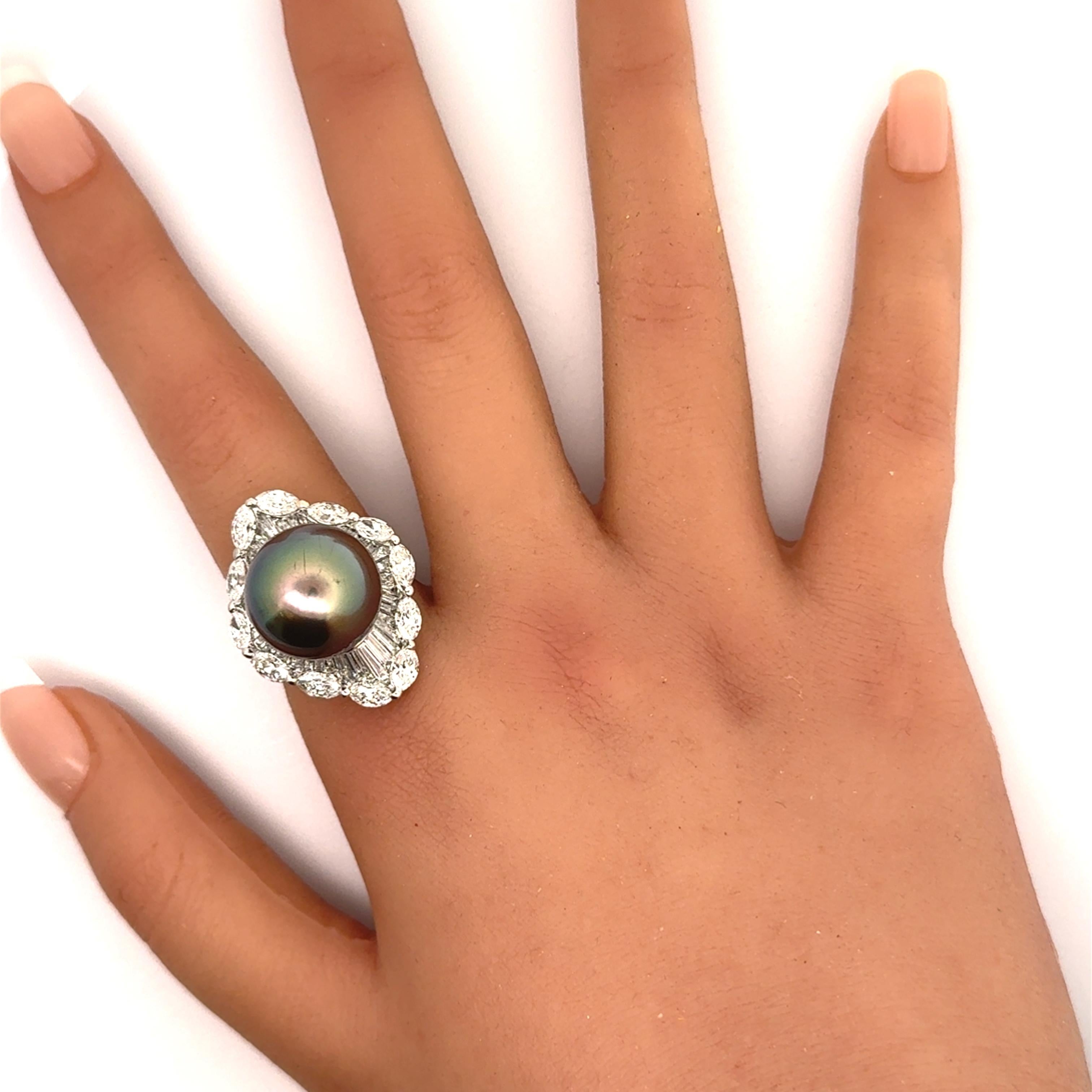 Donna Anello cocktail in platino con diamante e perla di Tahiti da 15 mm in vendita