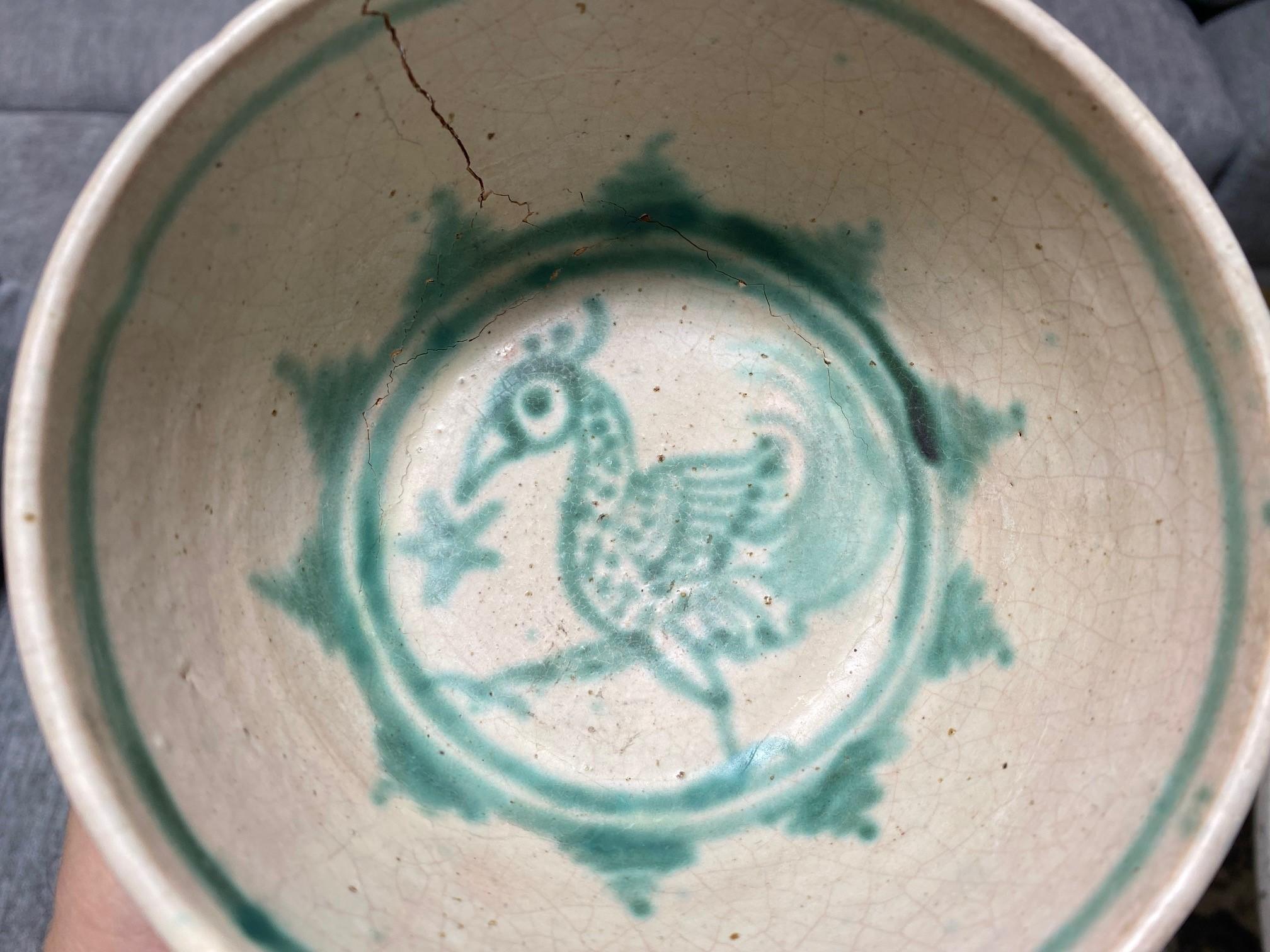 15th Century Antique Burma 'Myanmar' Burmese Green & White Pottery Ceramic Bowl For Sale 12