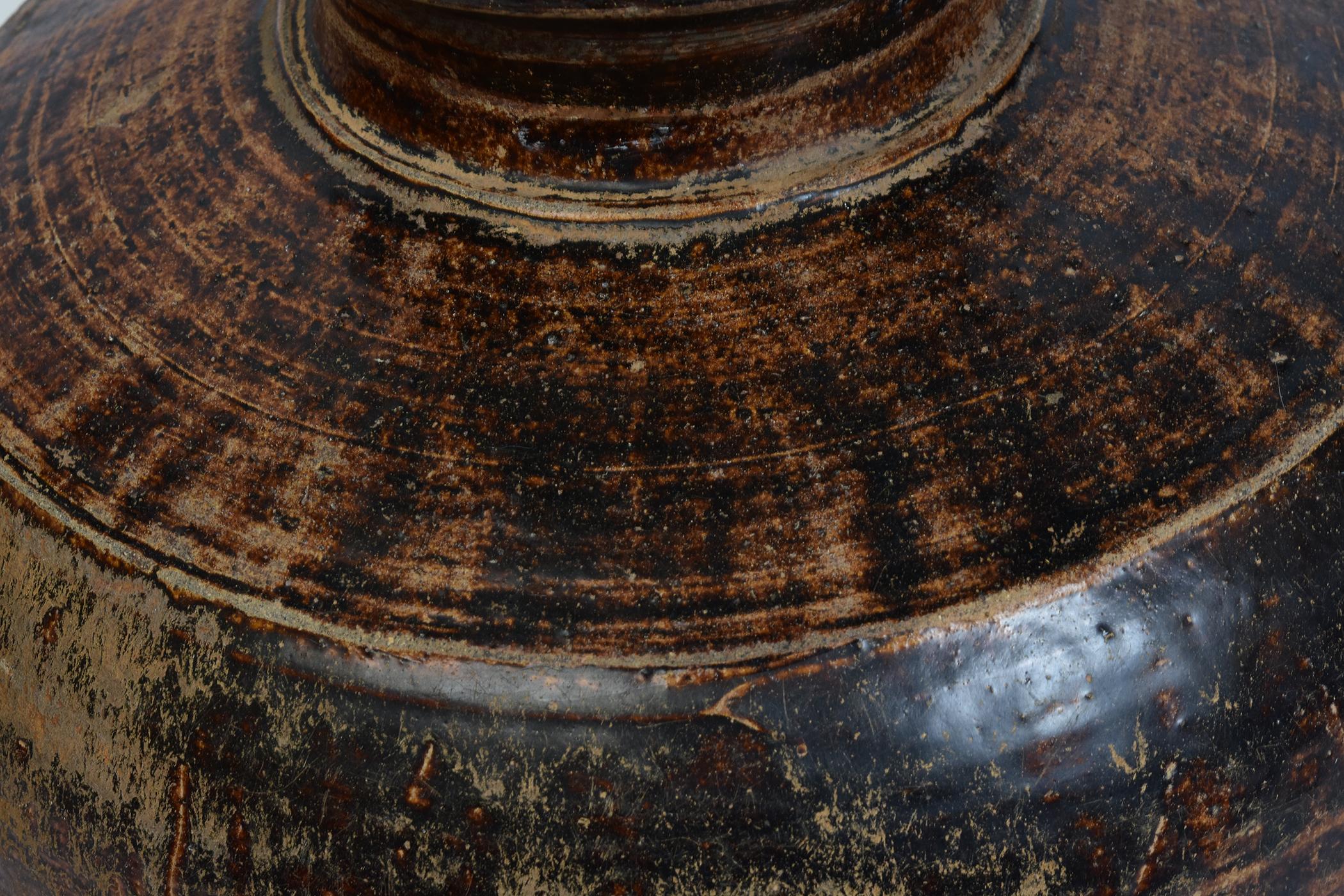 15th Century, Antique Thai Sankampaeng Pottery Ceramic Brown Glazed Jar For Sale 8