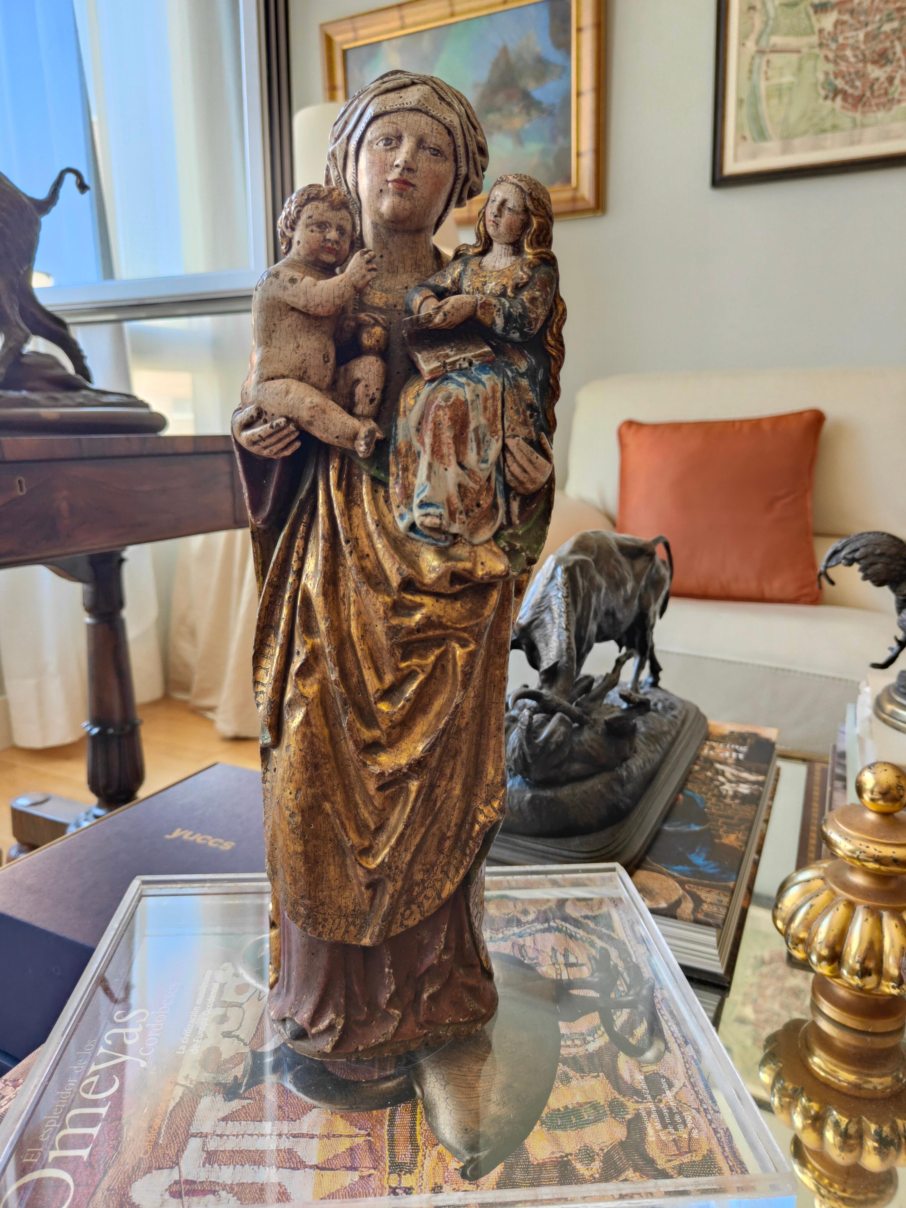 15th Century Gothic Virgin In Good Condition For Sale In Madrid, ES