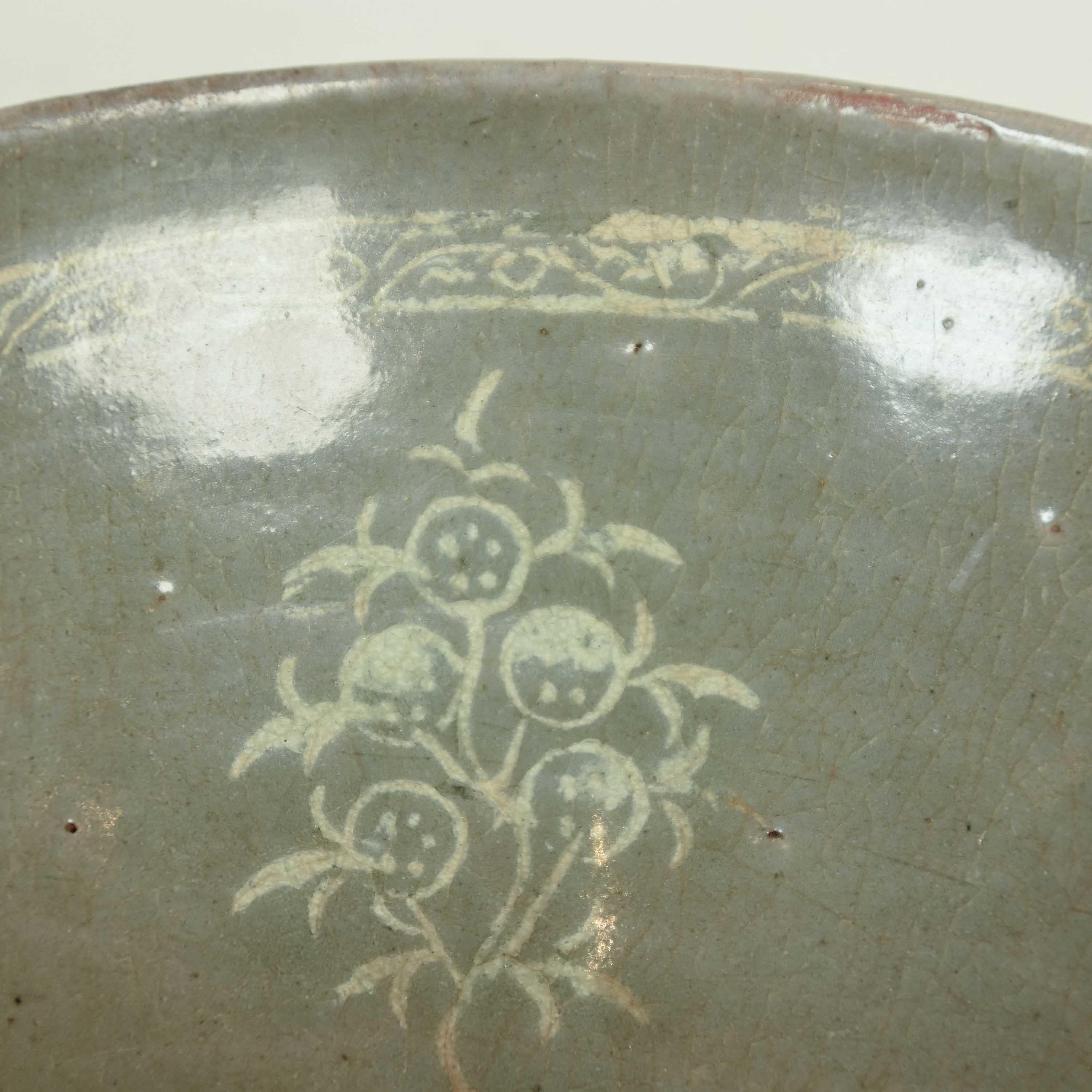 Gold 15th Century Korean Celadon Tea Bowl with Kintsugi Repair