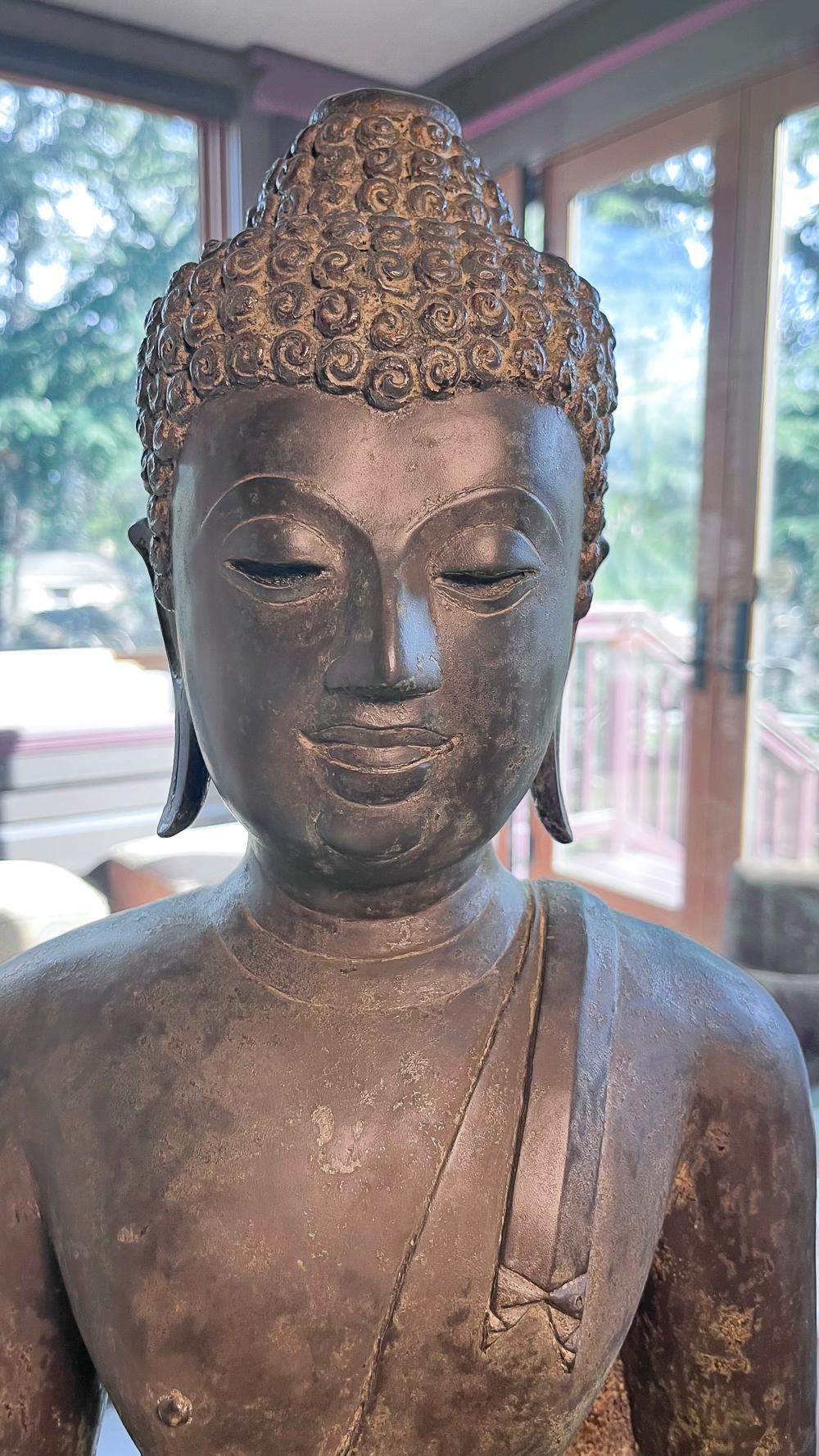 15th Century Northern Thai Bronze Buddha Masterpiece w Provenance - 9200 For Sale 12