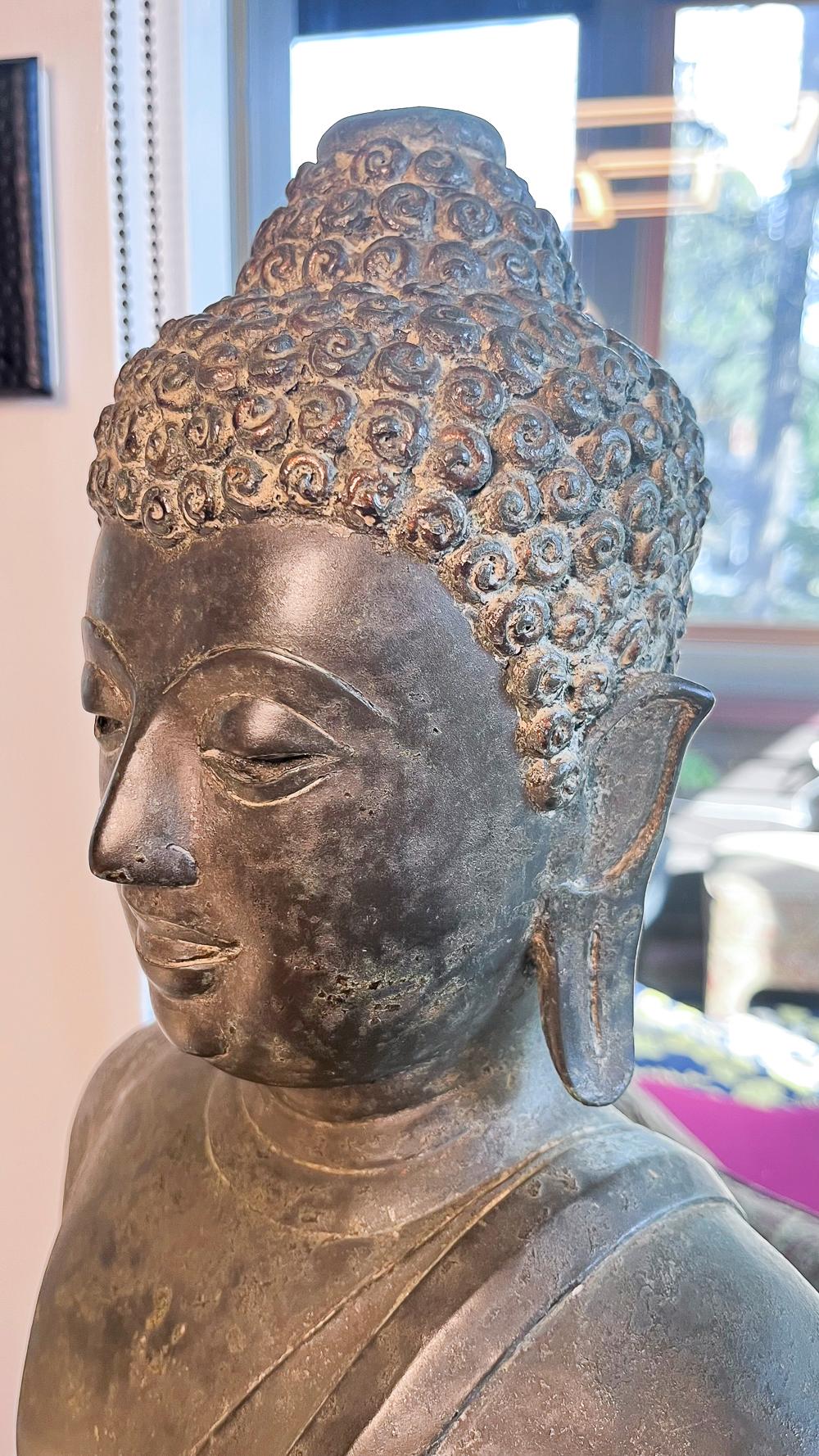 15th Century Northern Thai Bronze Buddha Masterpiece w Provenance - 9200 For Sale 14