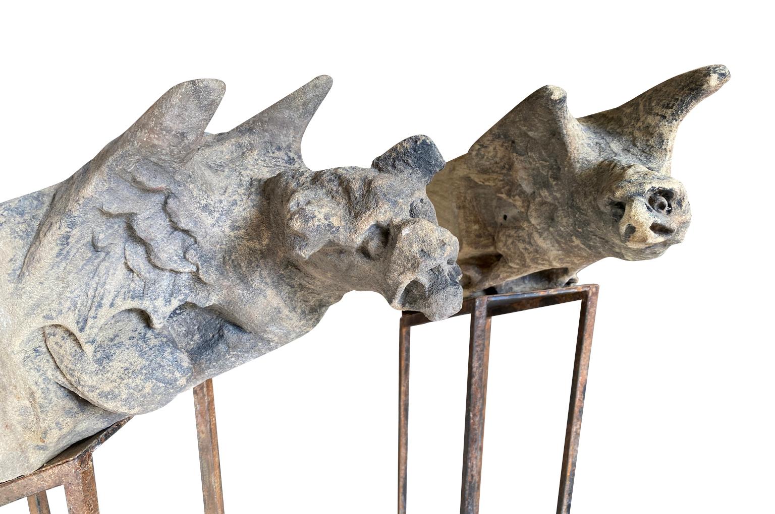 Stone 15th Century Pair Of Gargoyles - Gargouilles For Sale
