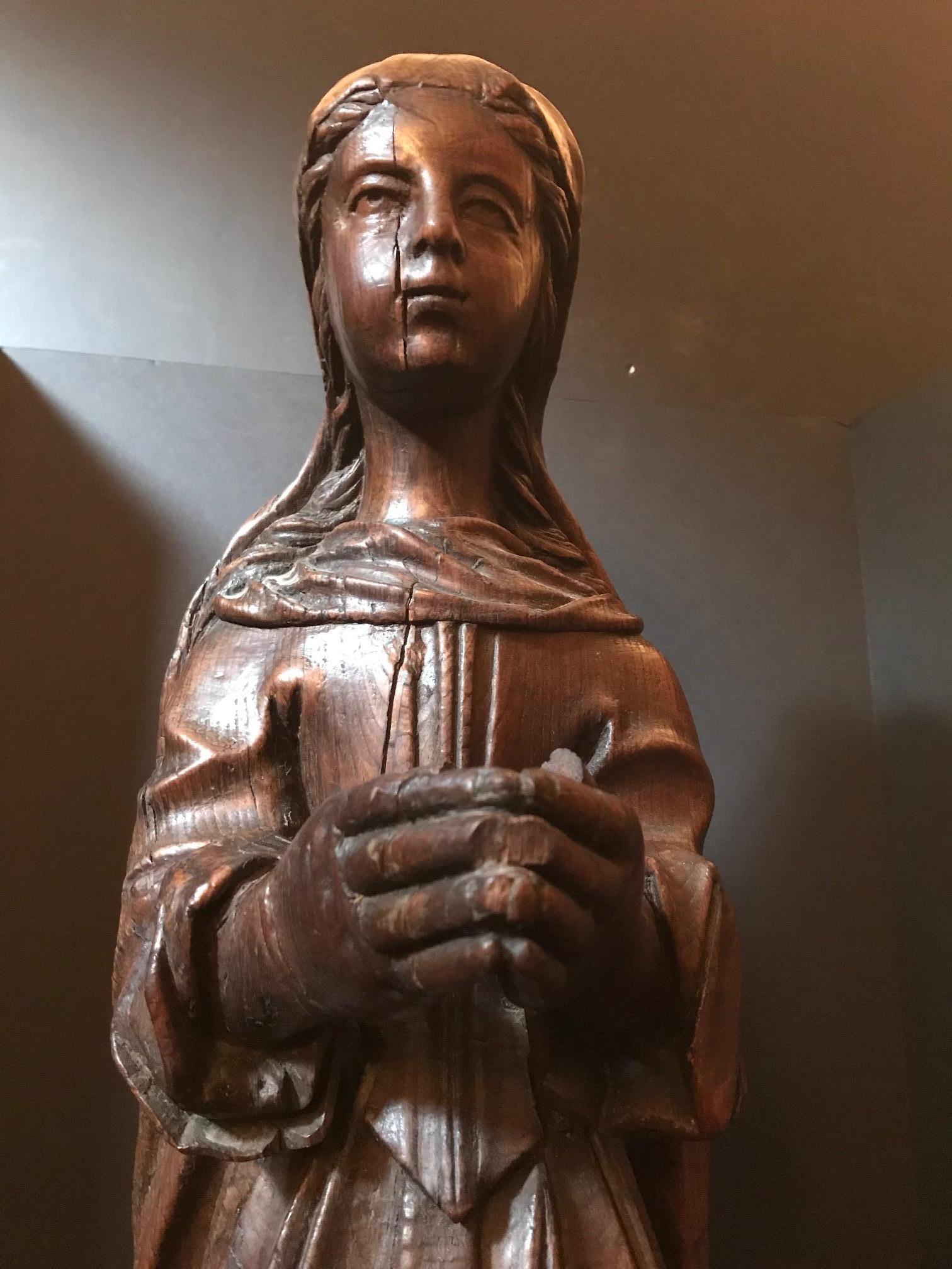 seltene englische Eichenskulptur der Jungfrau aus dem 15. Jahrhundert:: um 1450 im Zustand „Gut“ in Vero Beach, FL