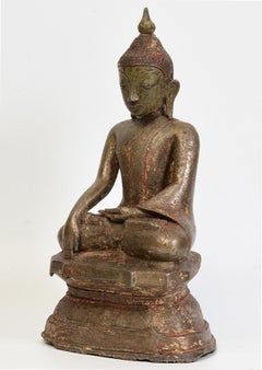 15th century Special 15th century bronze Buddha from Burma