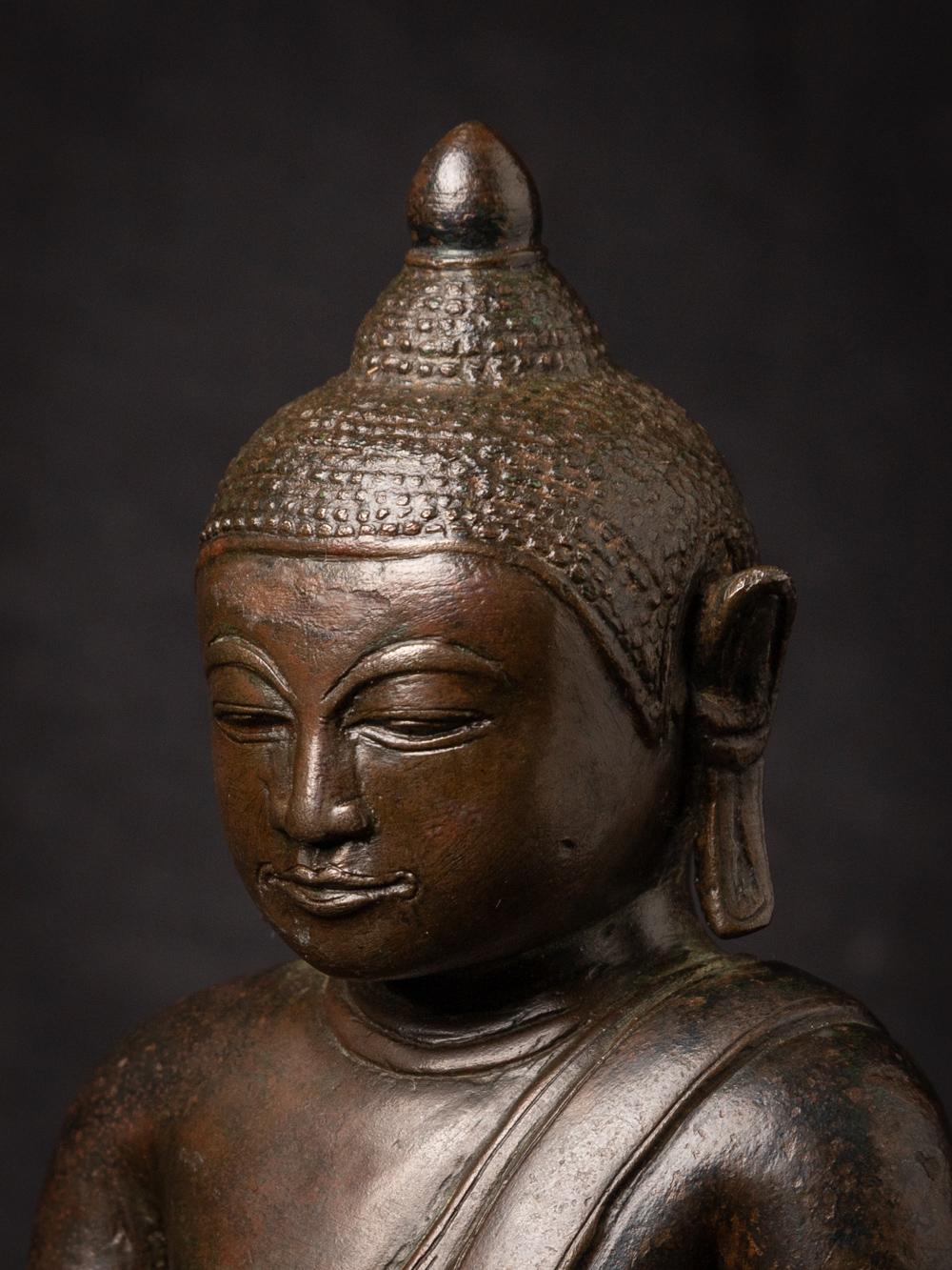 Sondere antike burmesische Buddha-Statue aus Bronze aus Burma aus dem 15. Jahrhundert im Angebot 3