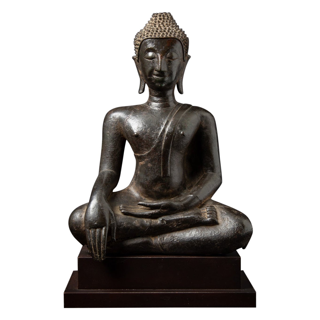 15th century Special antique bronze Thai Buddha statue from Thailand