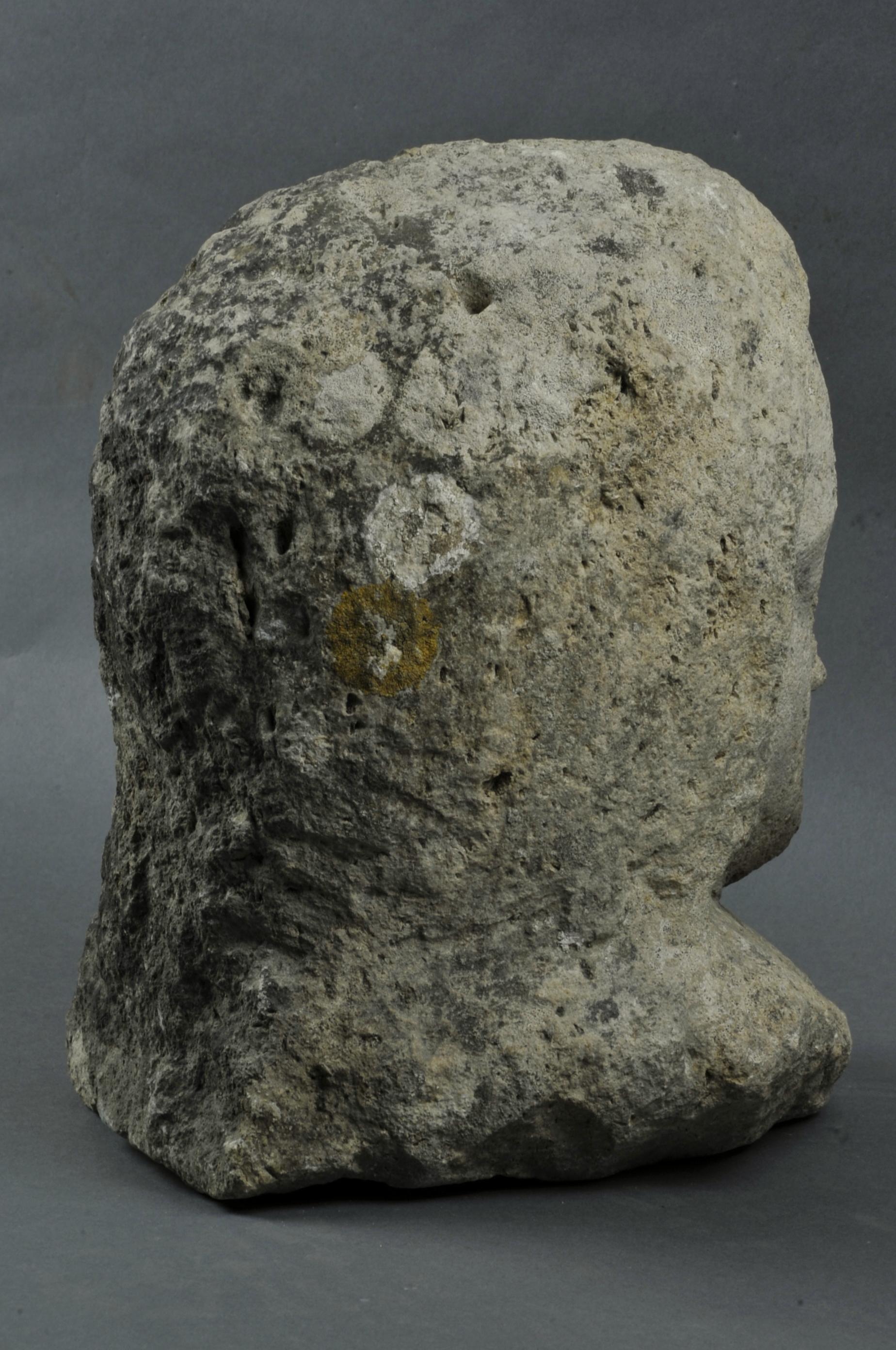 15th Century Stone Sculpture, Bust of a Wooman For Sale 1