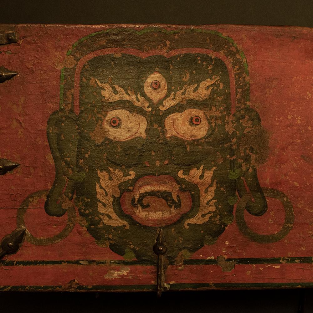 15th Century Tribal Wood Panel with Mahakala, Tibet In Distressed Condition For Sale In Point Richmond, CA