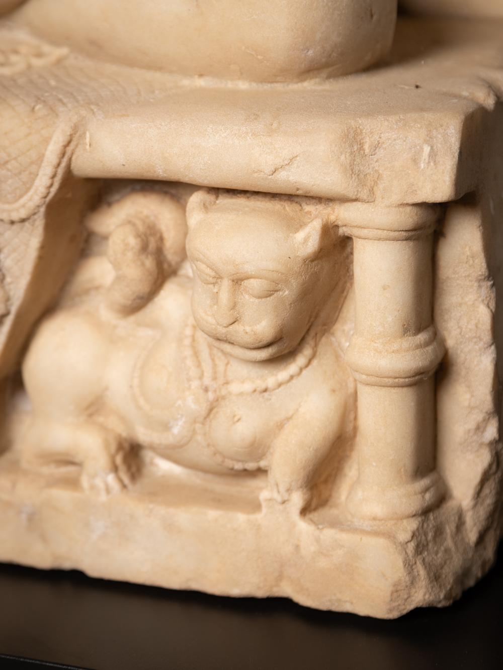 15th century Very special antique marble Jain statue from India For Sale 5