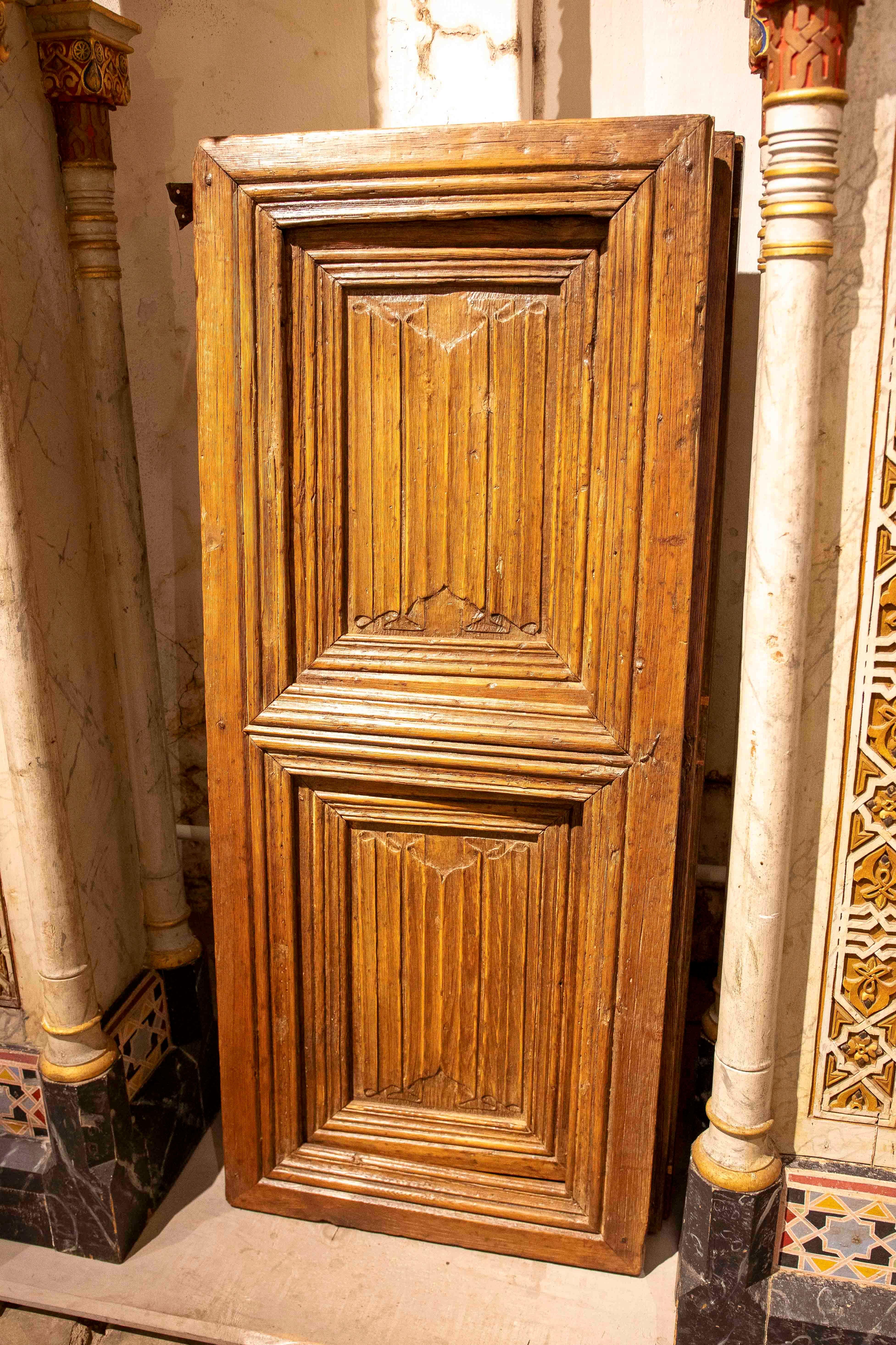 15° Coppia di porte gotiche spagnole dette 
