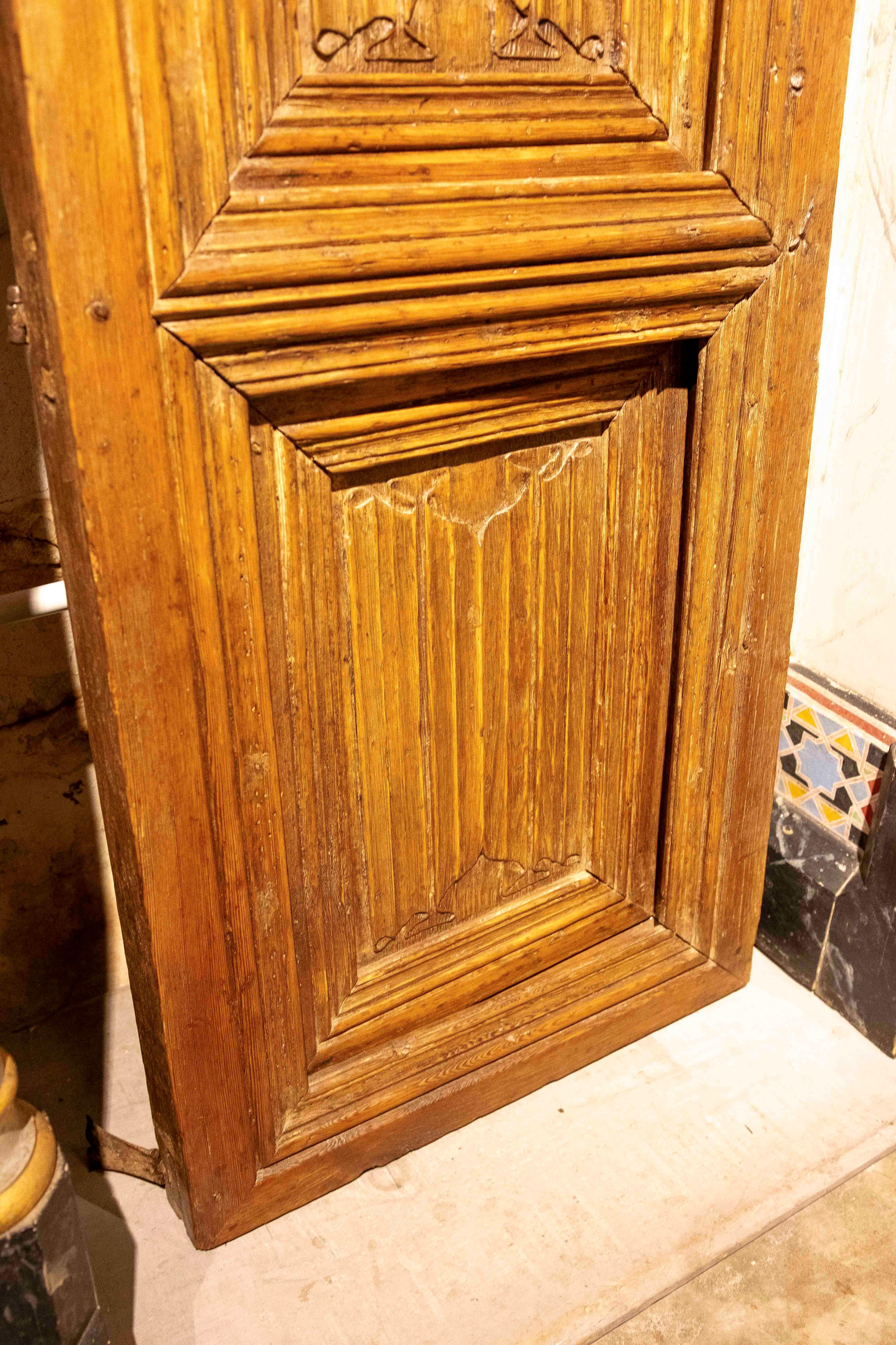 15° Coppia di porte gotiche spagnole dette 