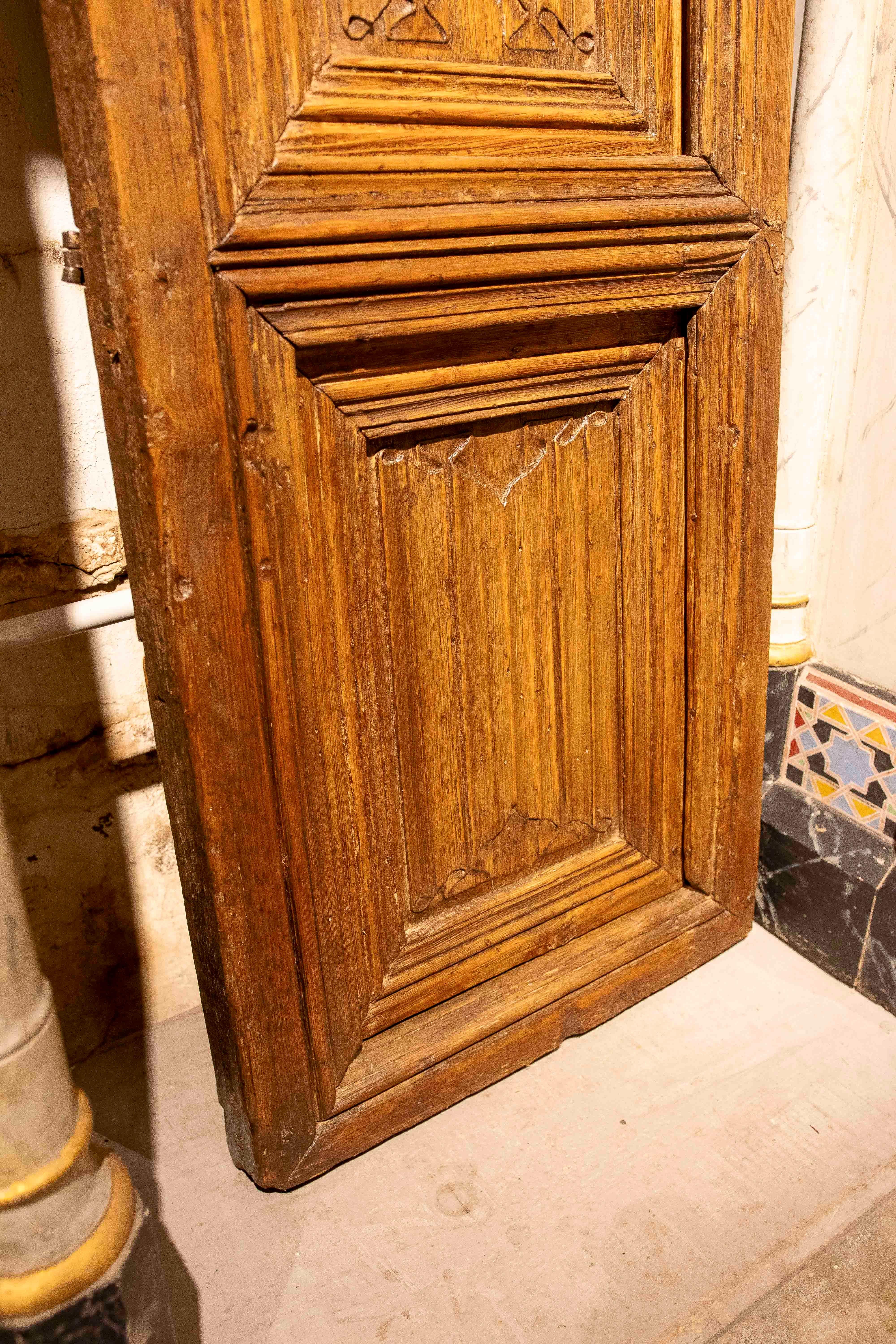 15° Coppia di porte gotiche spagnole dette 