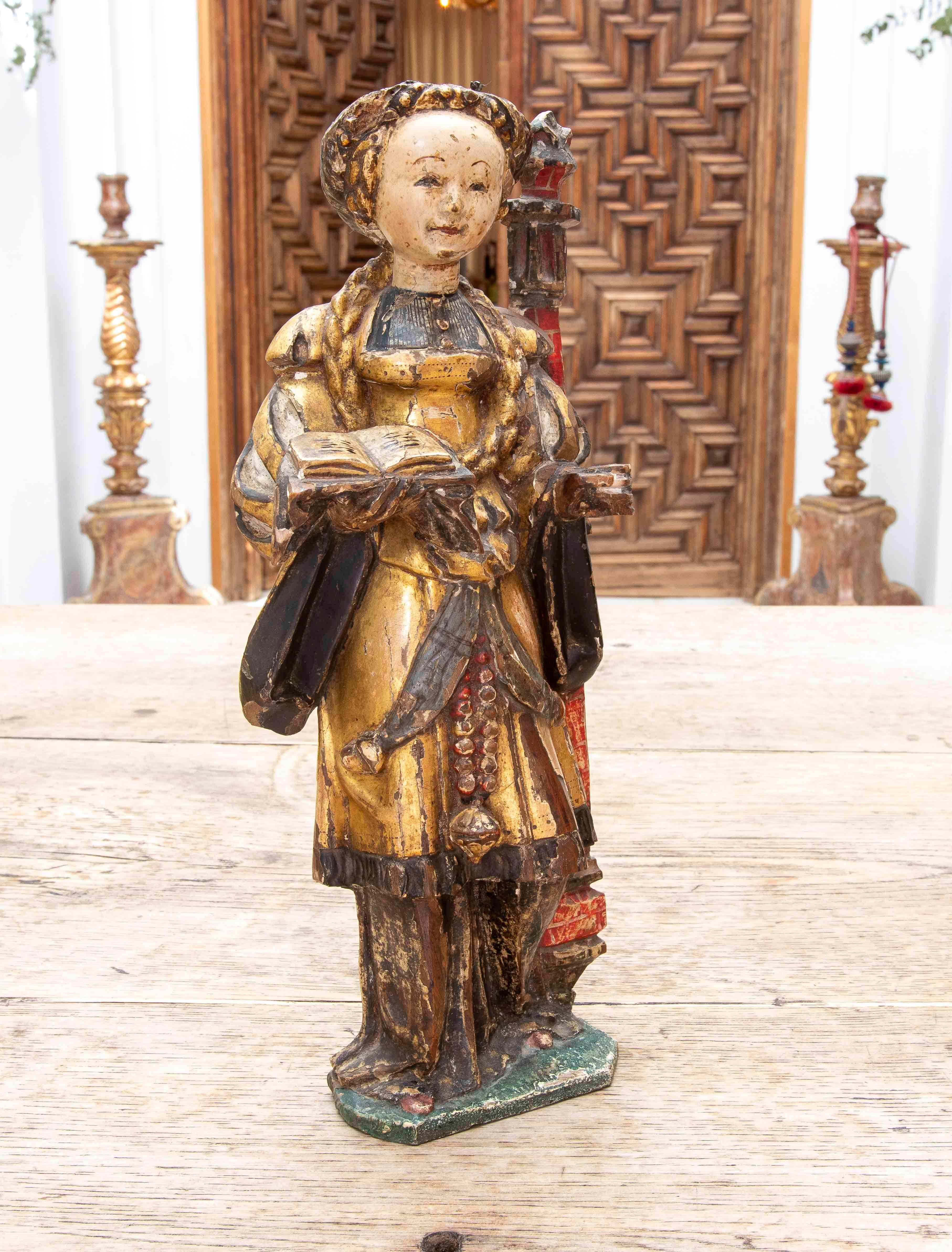 15. Polychrome Holzskulptur der Heiligen Barbara. Mechelen. (18. Jahrhundert und früher) im Angebot