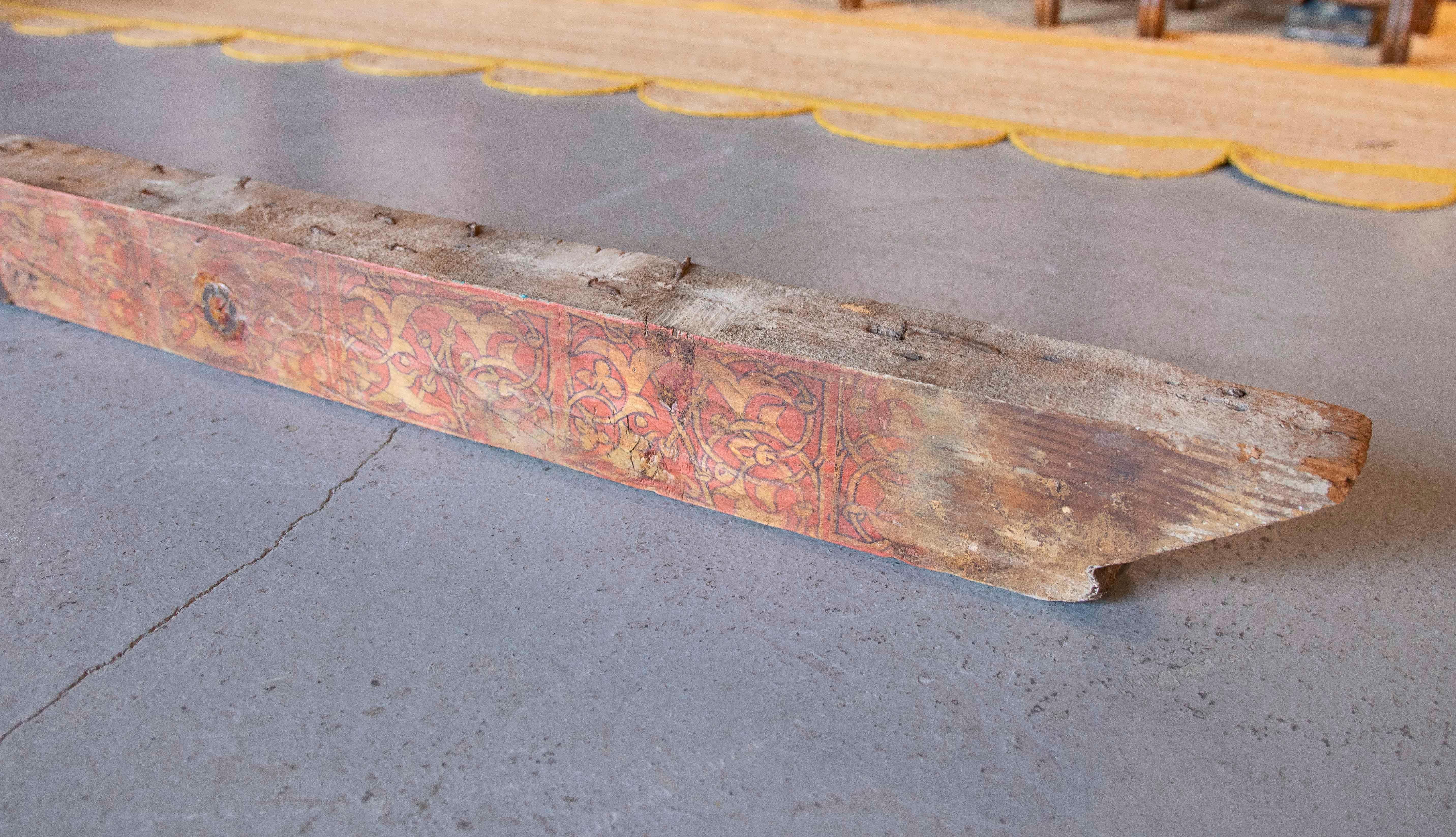 Artesonado español del siglo XV con policromía original Pintado a mano en venta