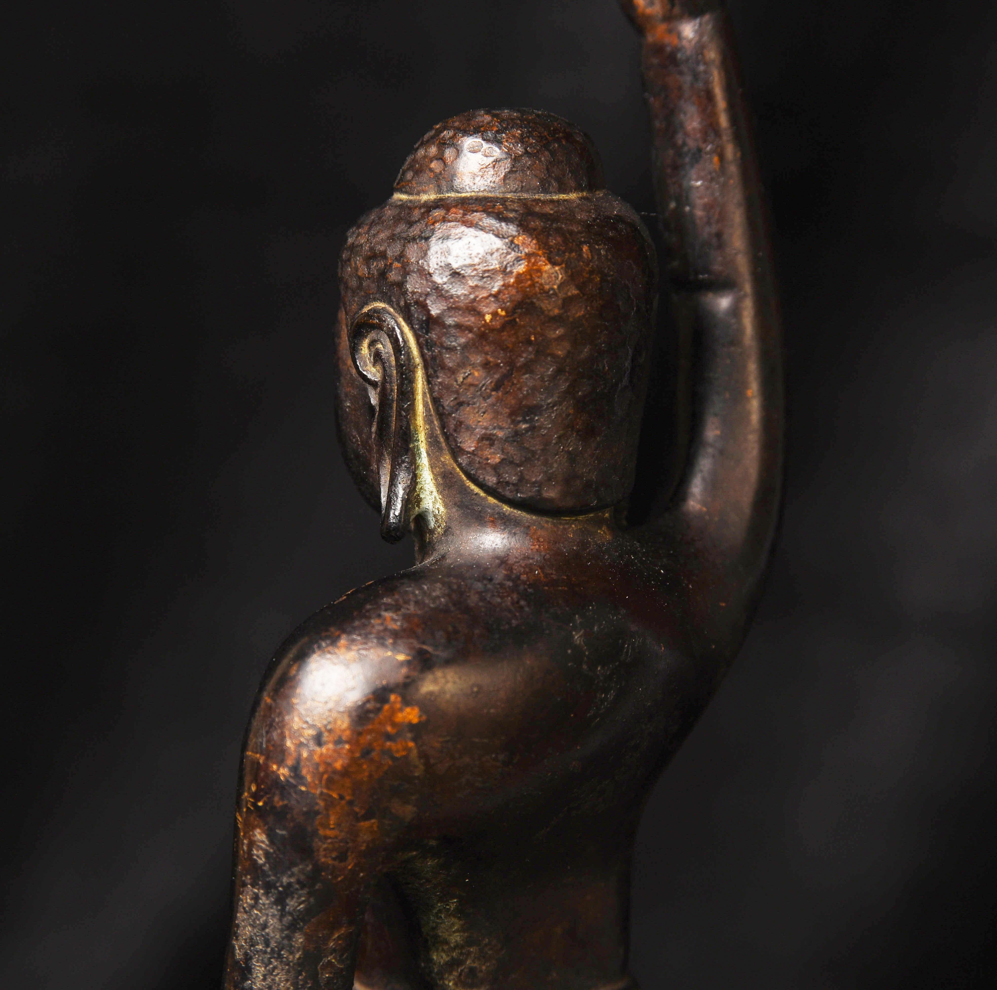 15th Century Japanese Bronze Baby Buddha, Large, Refined and Graceful-Special! For Sale 7