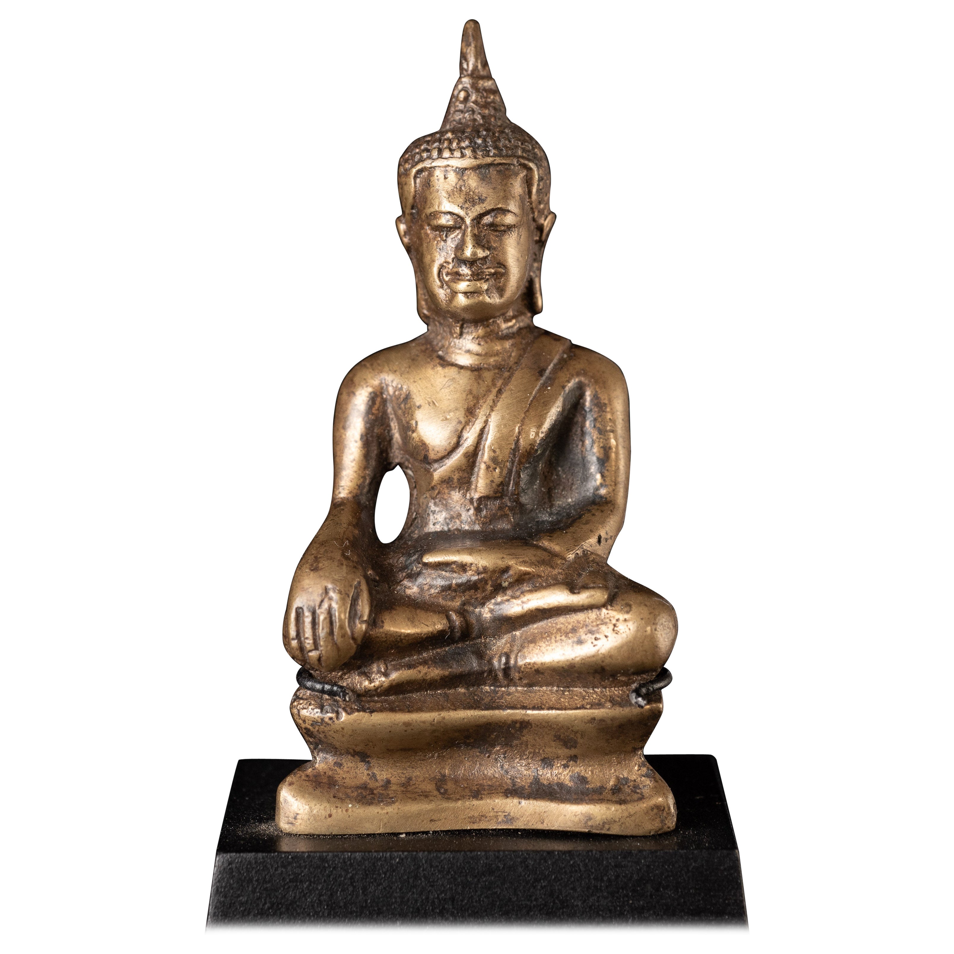 15thC Solid Cast Bronze Thai Buddha In Distinctive Style