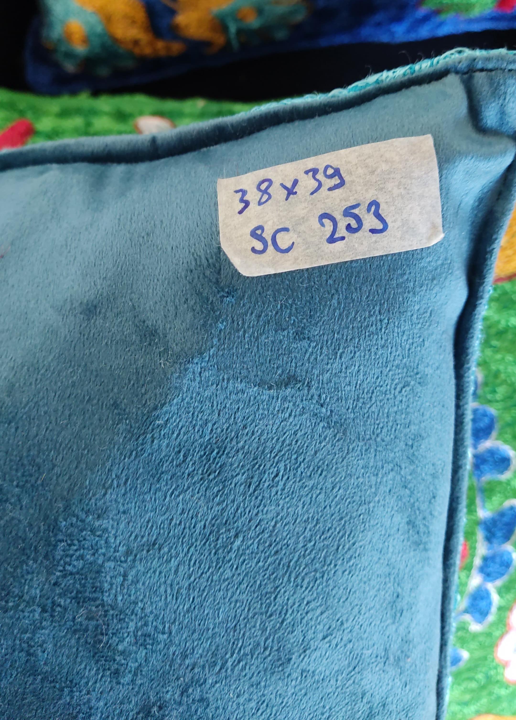 Suzani Housse de coussin en broderie de soie 15 