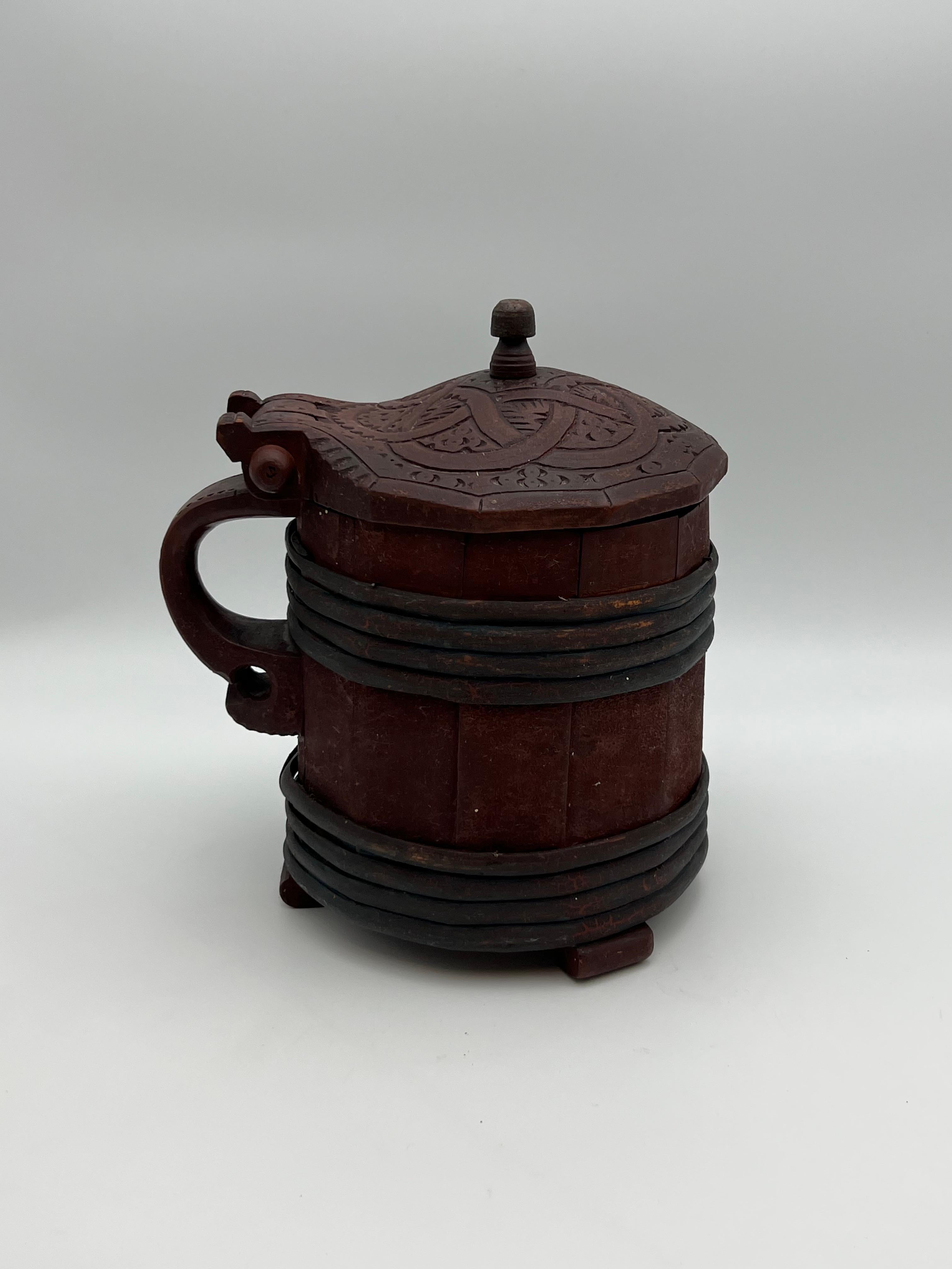 Bidon antique des années 16/1700, art populaire scandinave, qualité musée. Norvège/Islande en vente 9