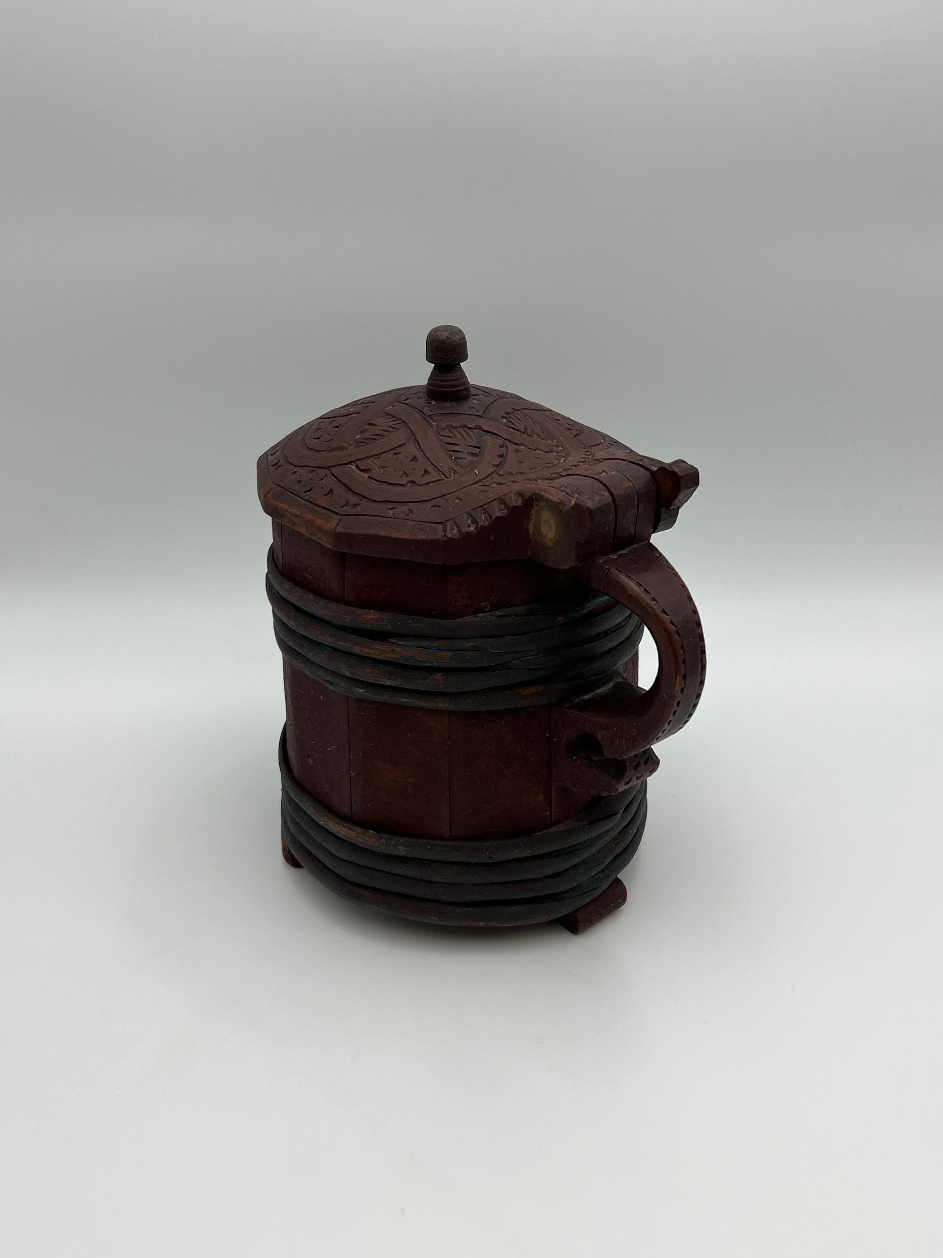 Bidon antique des années 16/1700, art populaire scandinave, qualité musée. Norvège/Islande Bon état - En vente à Skien, NO