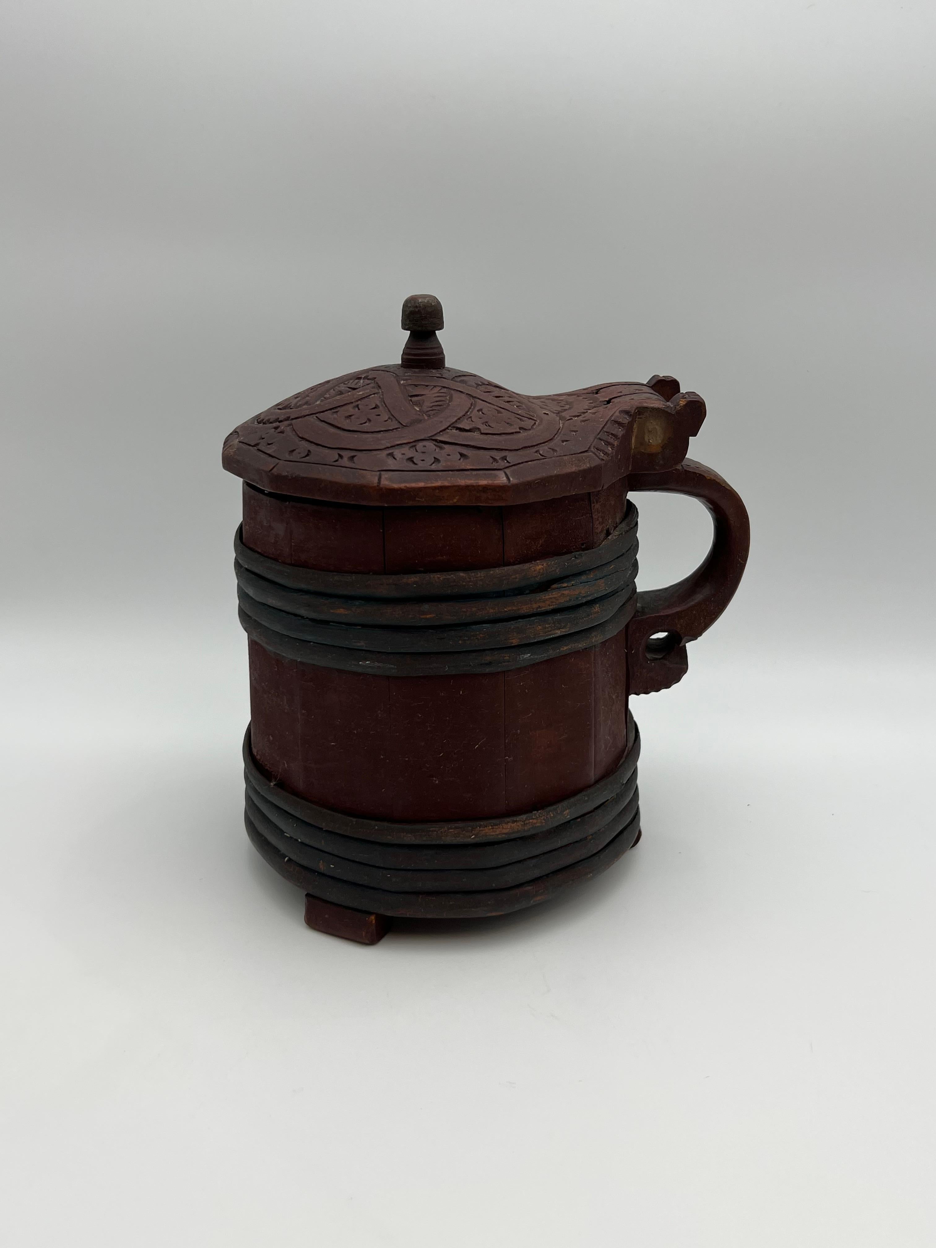 Bidon antique des années 16/1700, art populaire scandinave, qualité musée. Norvège/Islande en vente 1