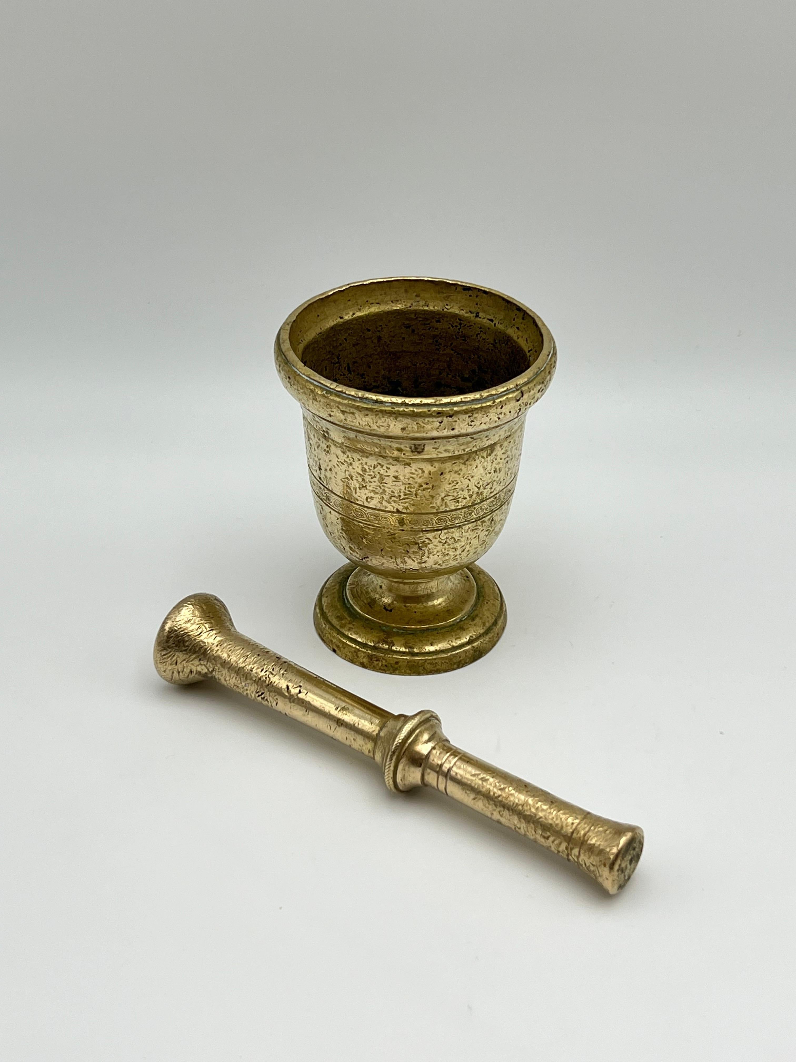 French 16/1700s Brass Mortar and Pestle, France, Primitive Antique, Patina For Sale