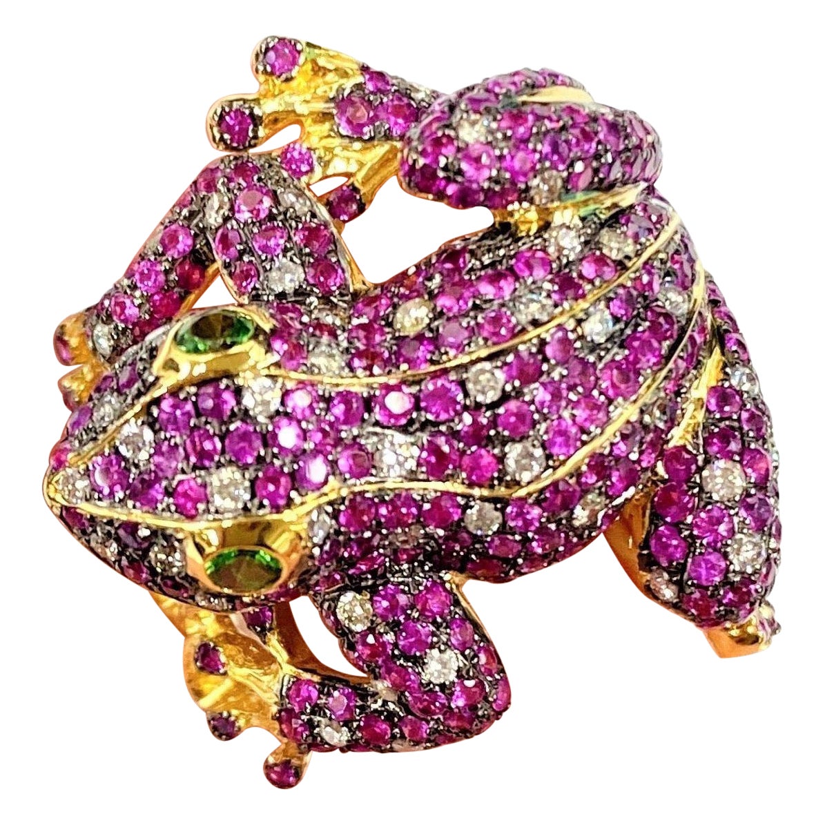 16, 179 Importante e raro anello a rana in oro 18KT con zaffiro rosso fantasia e zavorra di diamanti