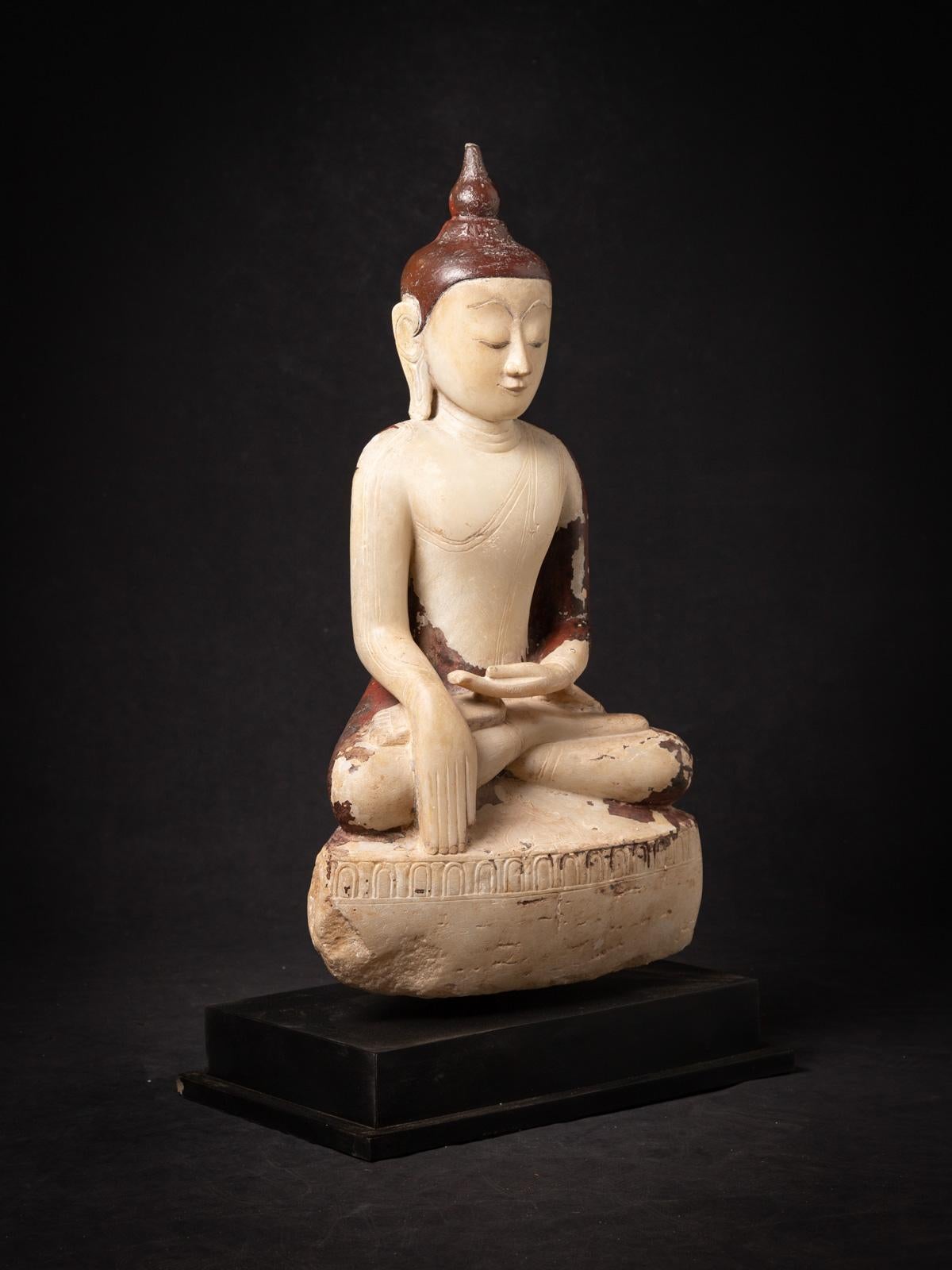 16-17th century Very special antique Burmese alabaster Buddha statue from Burma For Sale 13