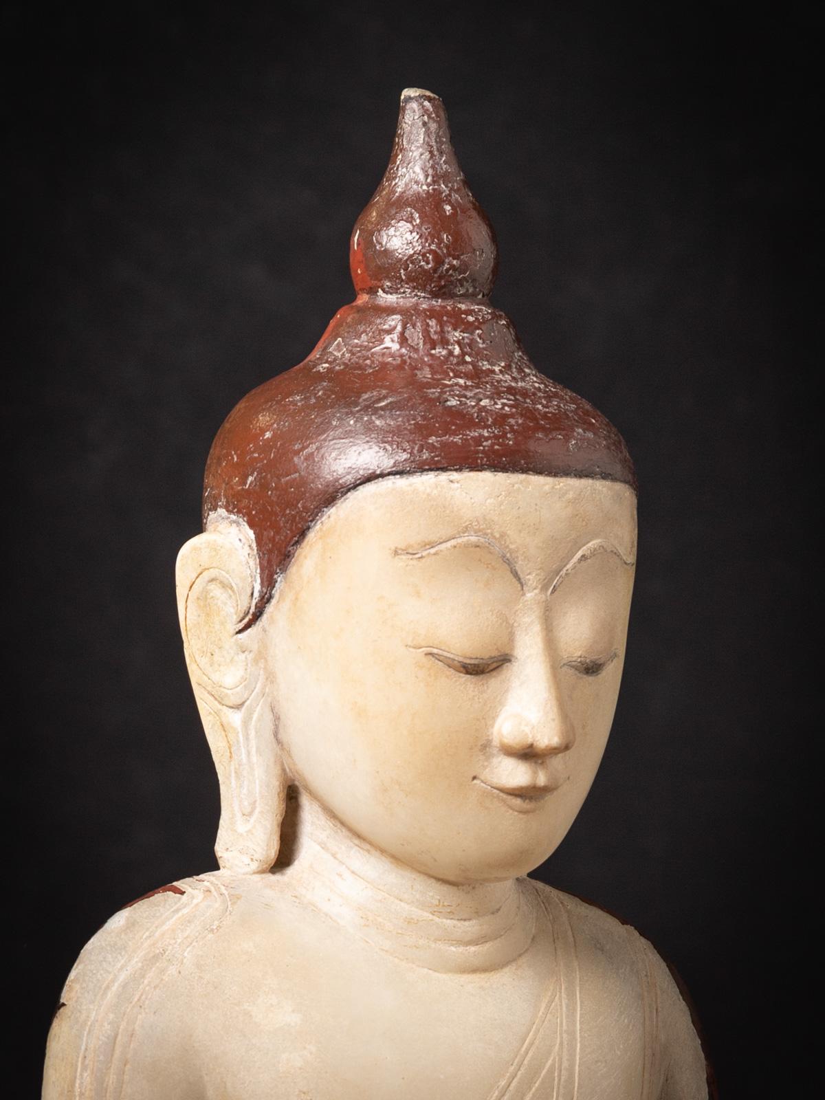 16-17th century Very special antique Burmese alabaster Buddha statue from Burma For Sale 15