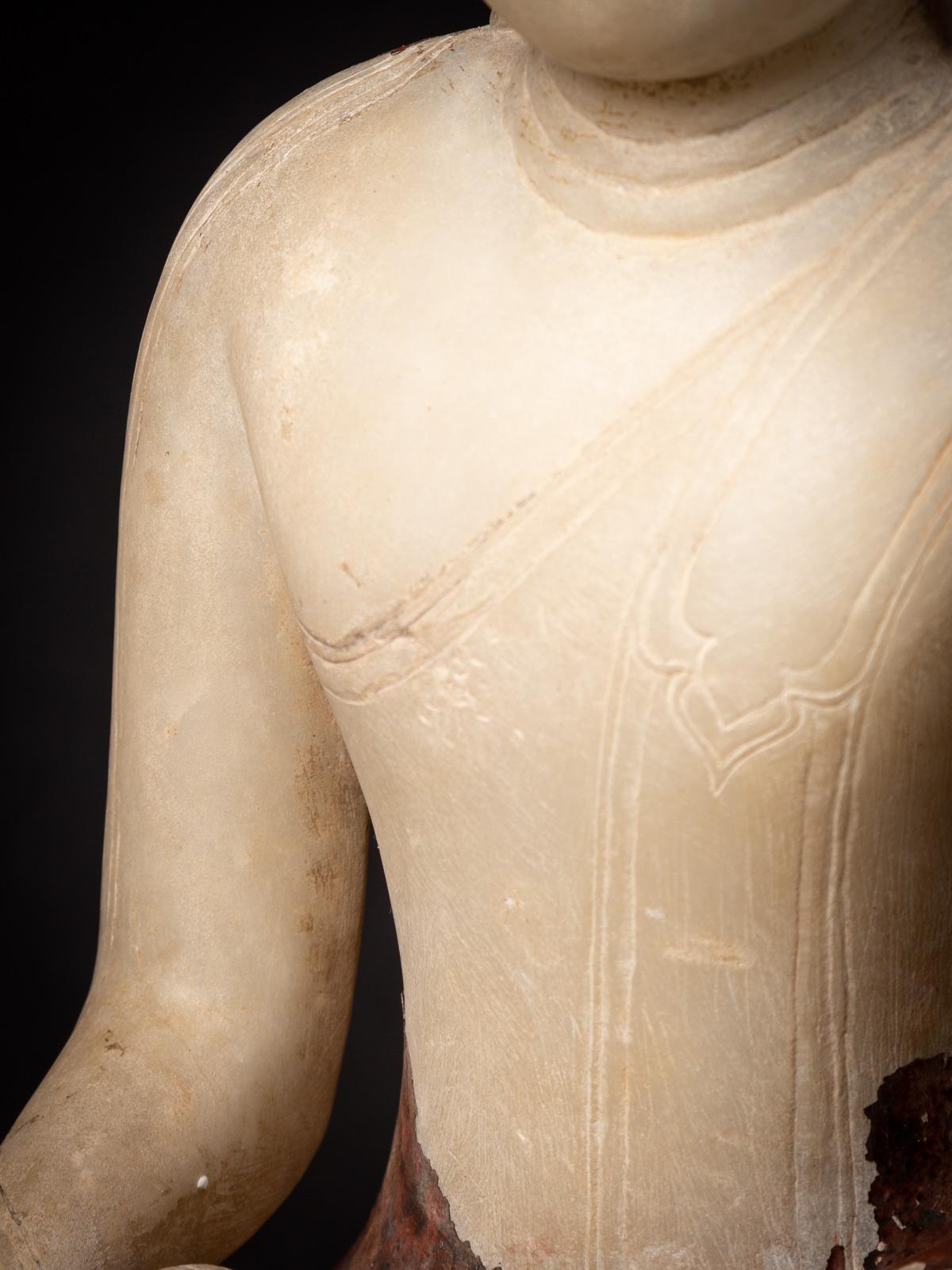 Sehr besondere antike burmesische Alabaster-Buddha-Statue aus Burma aus dem 16.-17. Jahrhundert im Angebot 3